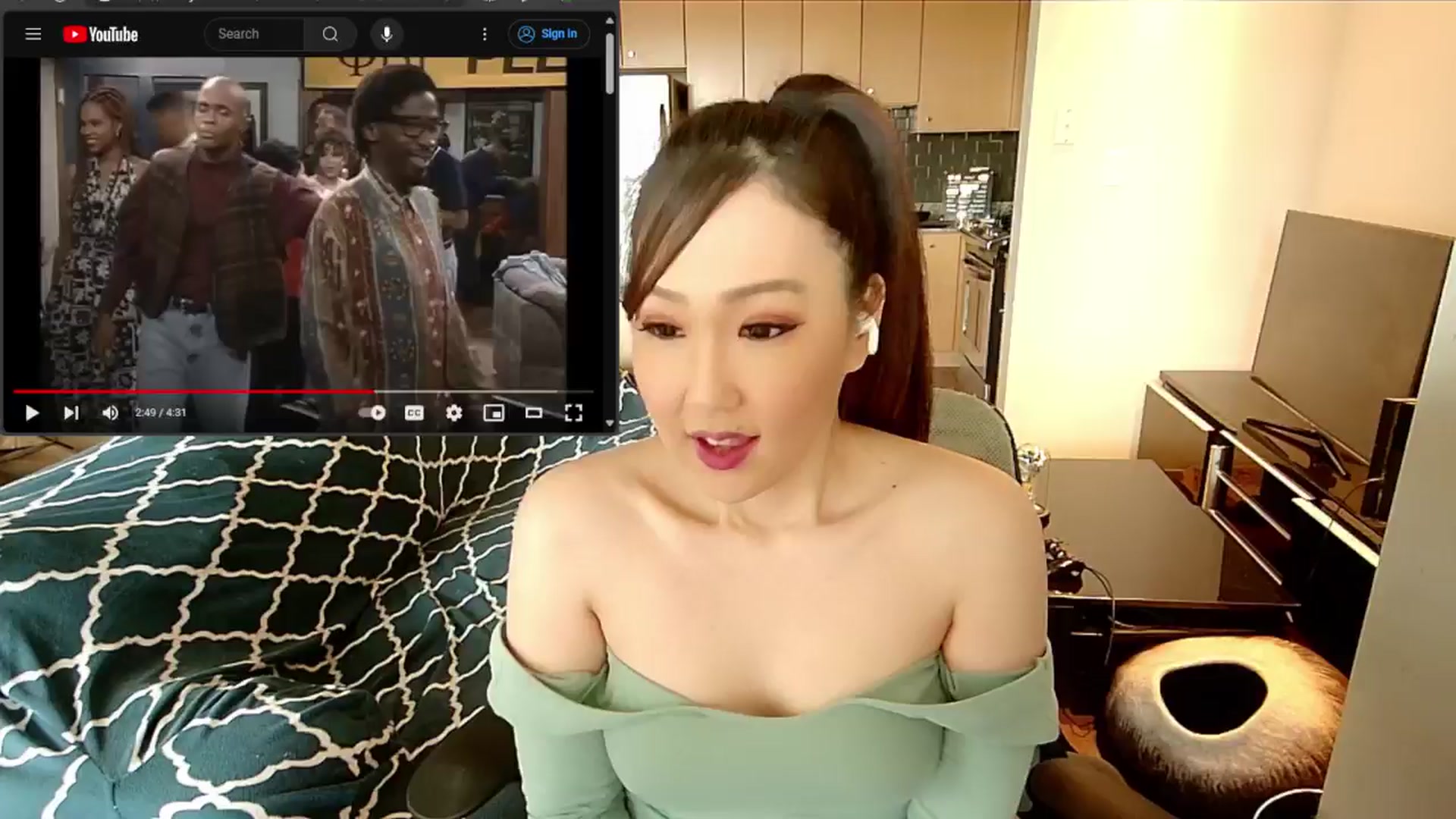 Gallery image thumbnail from xWildThingx's myfreecams stream on, 07/28/2024, 21:18 image 11 of 20