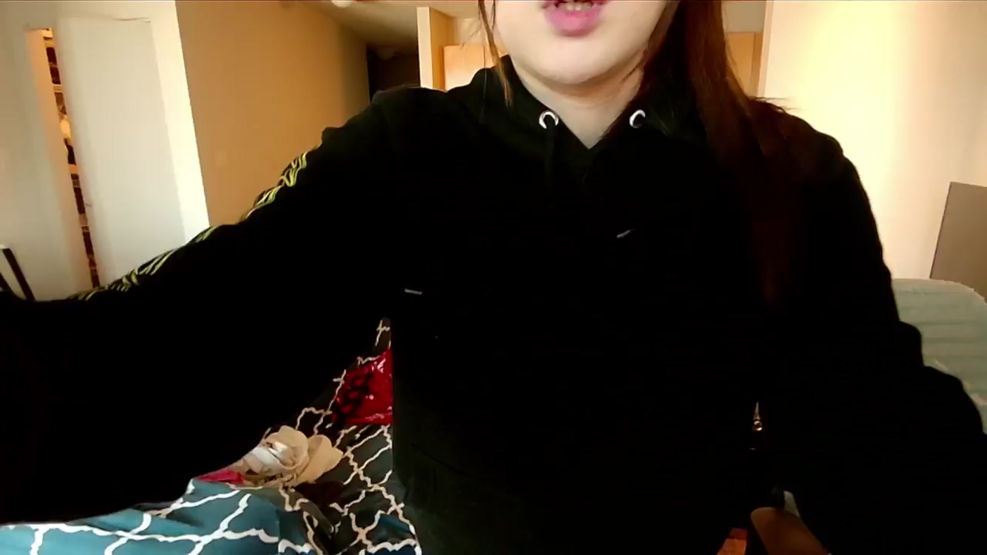 Gallery image thumbnail from xWildThingx's myfreecams stream on, 08/11/2024, 22:43 image 7 of 20