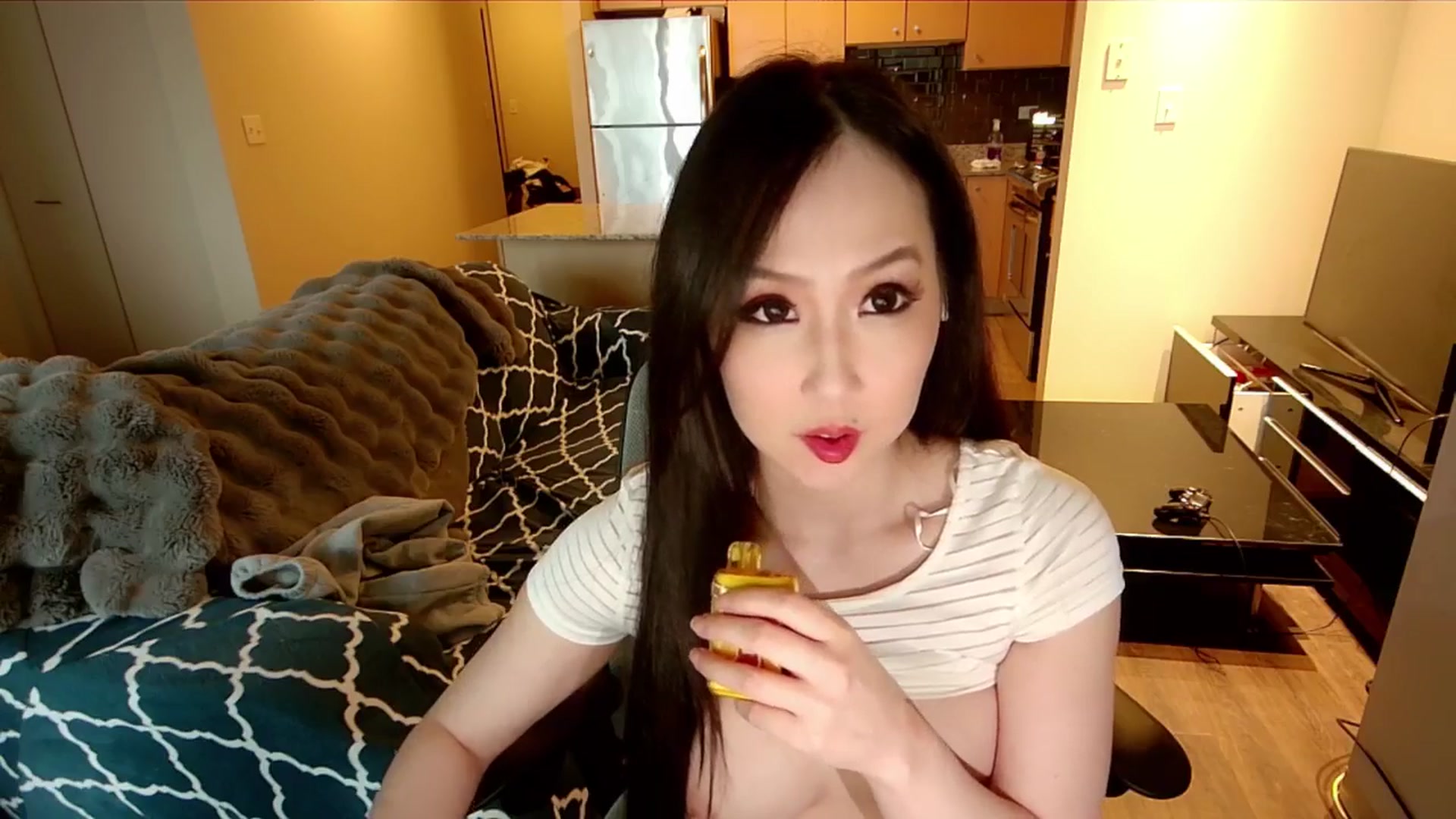 Gallery image thumbnail from xWildThingx's myfreecams stream on, 07/06/2025, 22:44 image 18 of 20