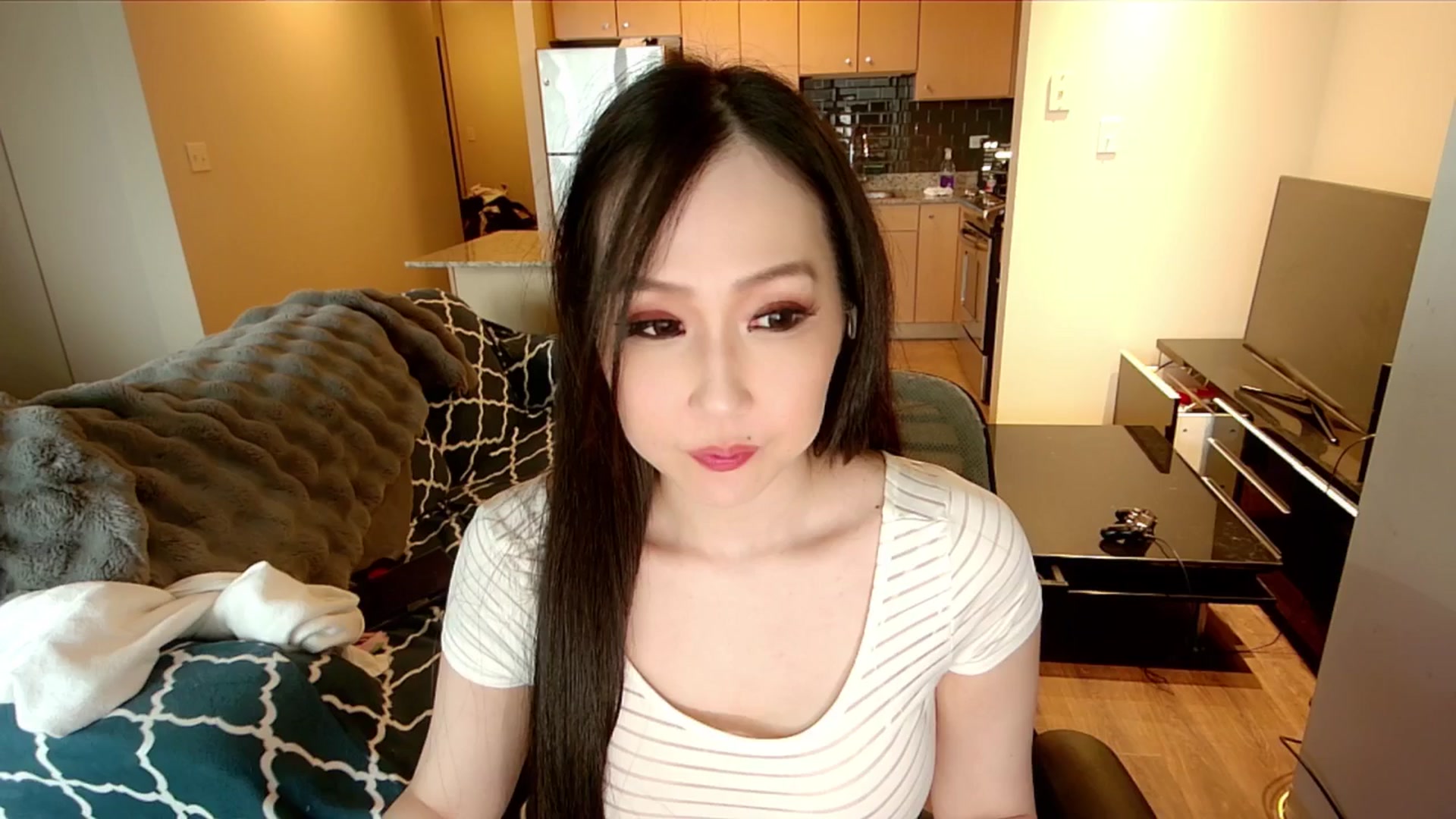 Gallery image thumbnail from xWildThingx's myfreecams stream on, 07/06/2025, 23:44 image 4 of 20