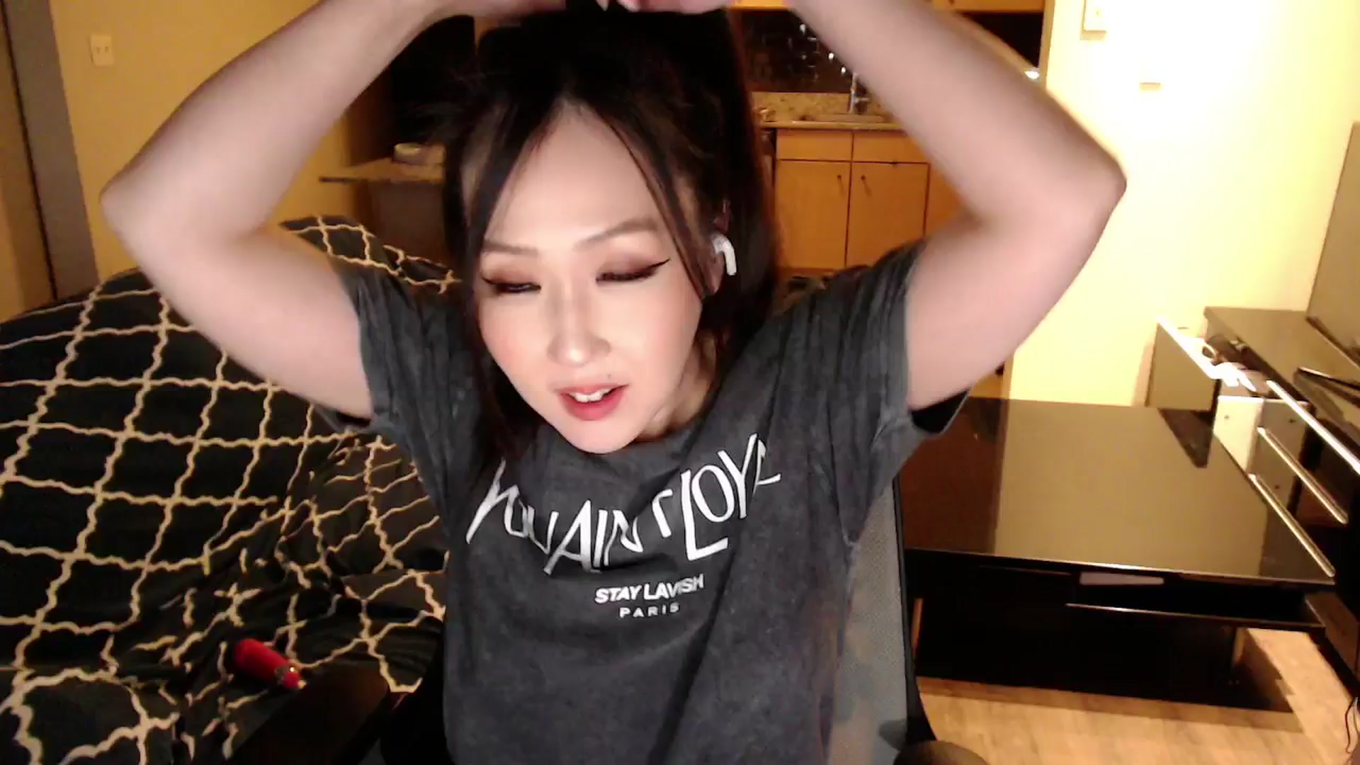 Gallery image thumbnail from xWildThingx's myfreecams stream on, 09/28/2025, 23:57 image 9 of 20