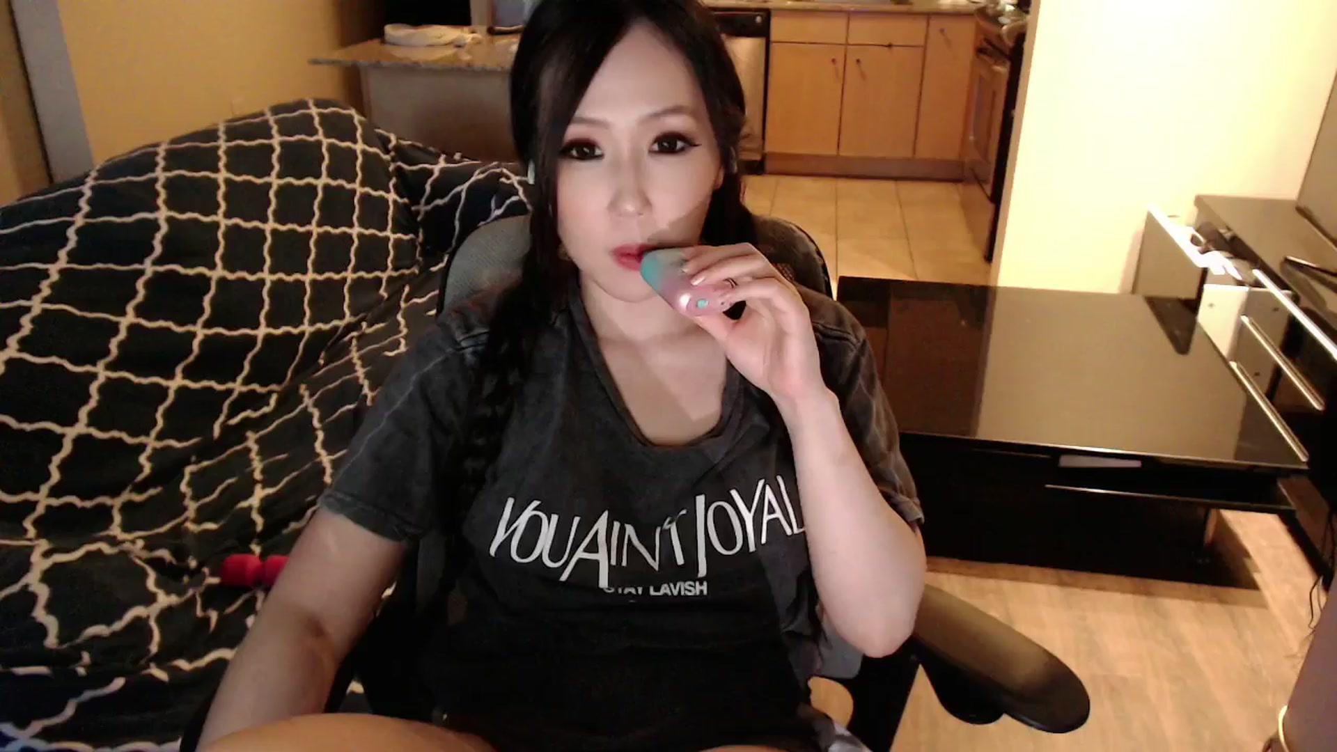 Gallery image thumbnail from xWildThingx's myfreecams stream on, 09/28/2025, 23:57 image 2 of 20