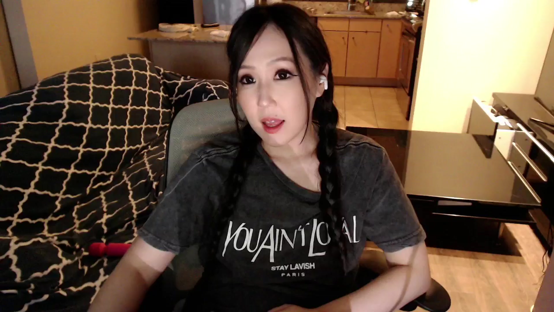 Gallery image thumbnail from xWildThingx's myfreecams stream on, 09/28/2025, 23:57 image 4 of 20
