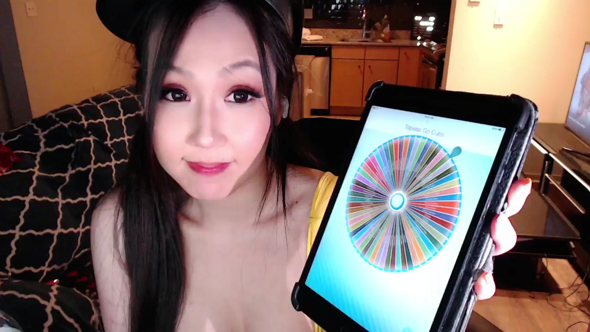 Gallery image thumbnail from xWildThingx's myfreecams stream on, 12/28/2025, 22:14 image 15 of 20