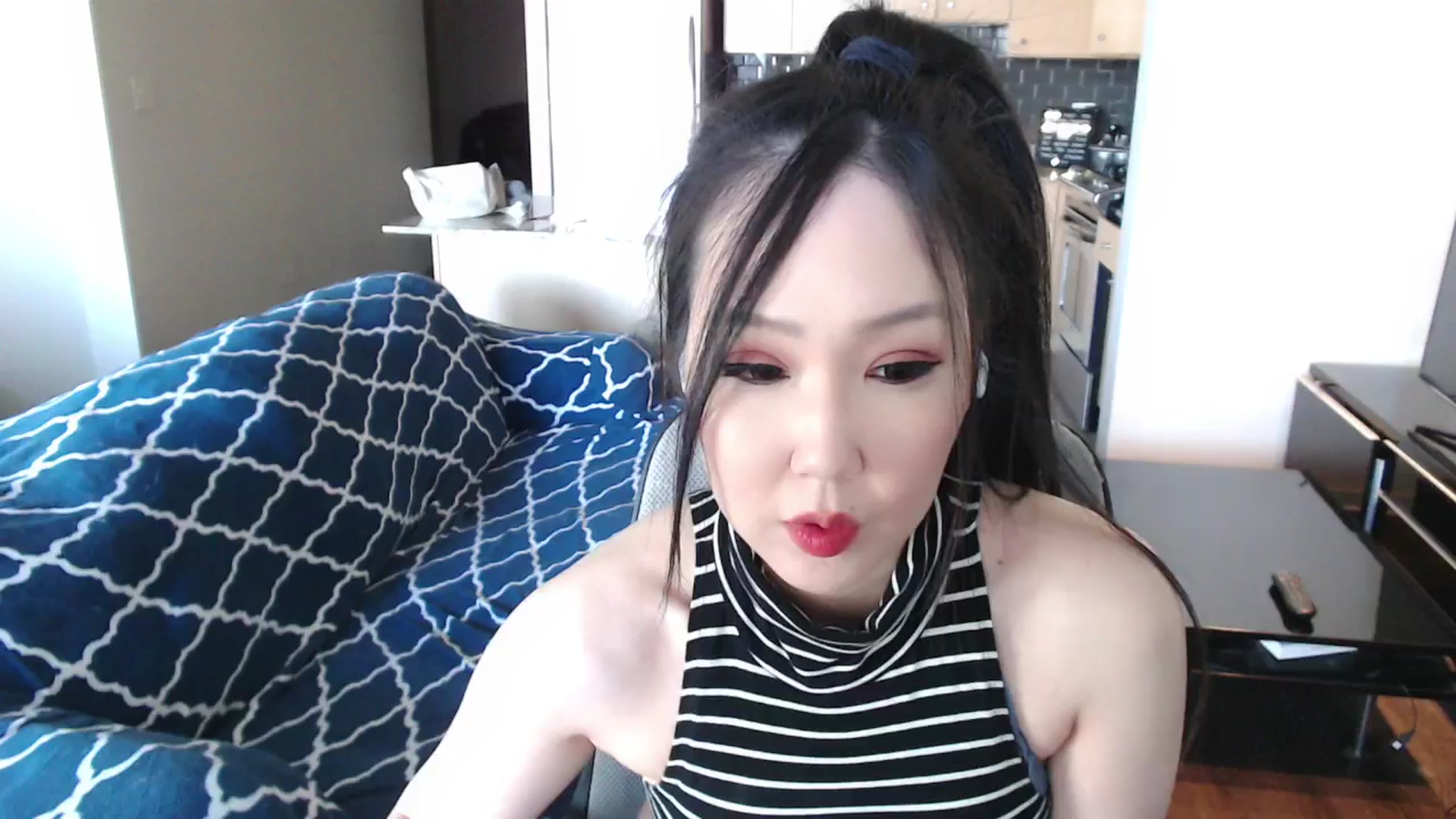 Gallery image thumbnail from xWildThingx's myfreecams stream on, 02/08/2026, 19:19 image 13 of 20