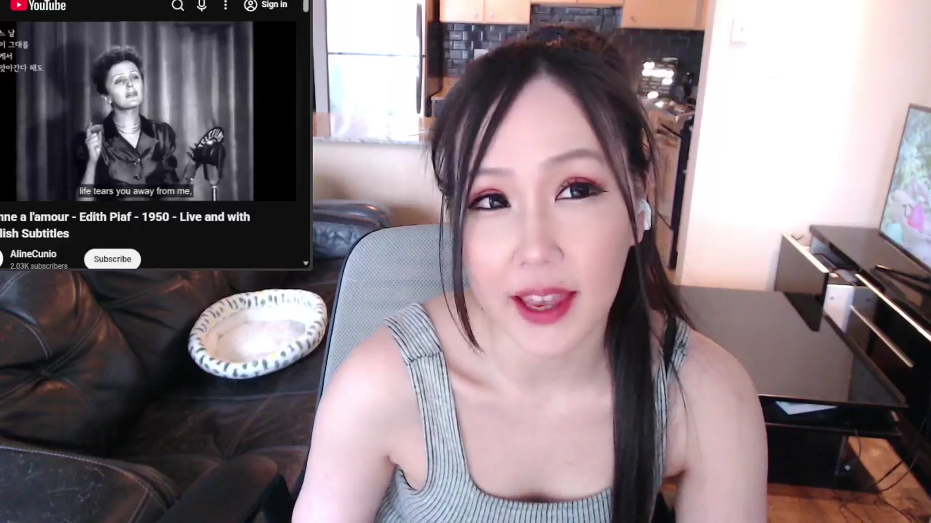 Gallery image thumbnail from xWildThingx's myfreecams stream on, 03/29/2026, 23:37 image 12 of 20