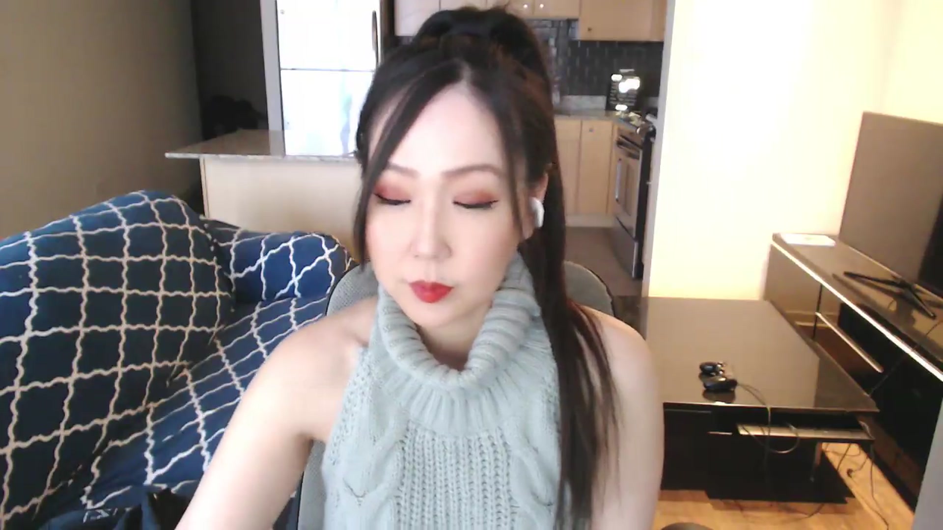 Gallery image thumbnail from xWildThingx's myfreecams stream on, 08/30/2026, 18:58 image 16 of 20