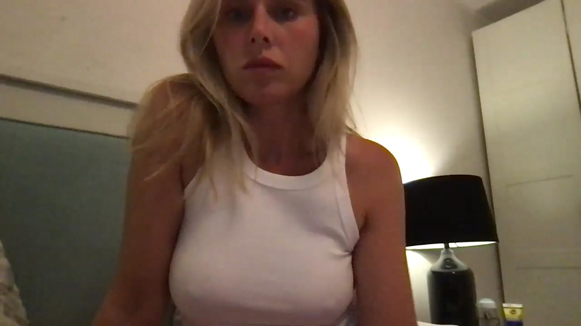 Gallery image thumbnail from xcutemicex's myfreecams stream on, 06/19/2024, 18:42 image 16 of 20