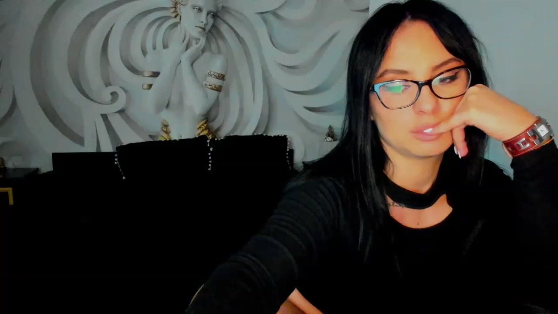 Gallery image thumbnail from xemena's myfreecams stream on, 06/18/2023, 23:47 image 13 of 20