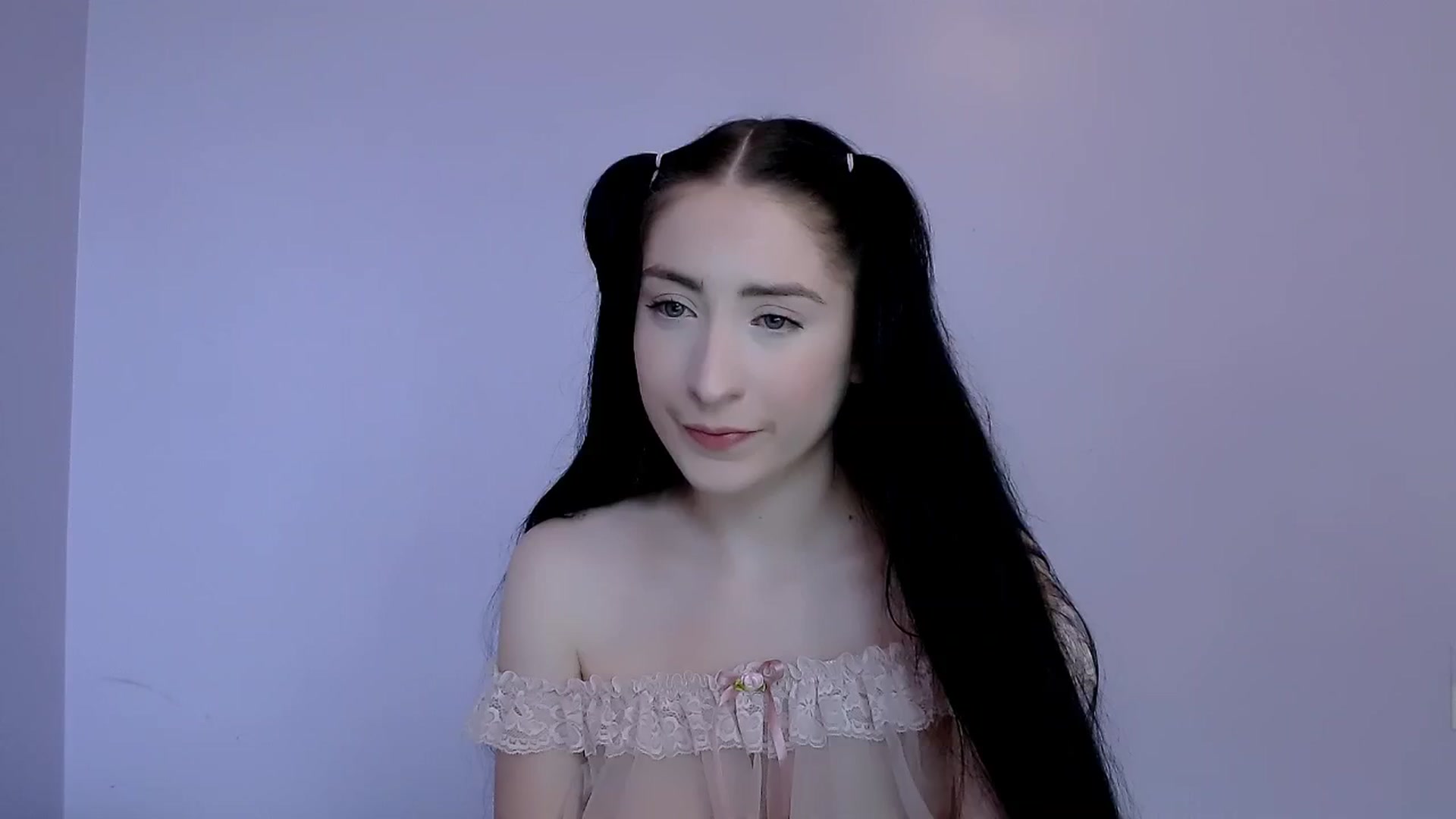 Gallery image thumbnail from xemily_alicex's myfreecams stream on, 11/04/2024, 19:03 image 1 of 20