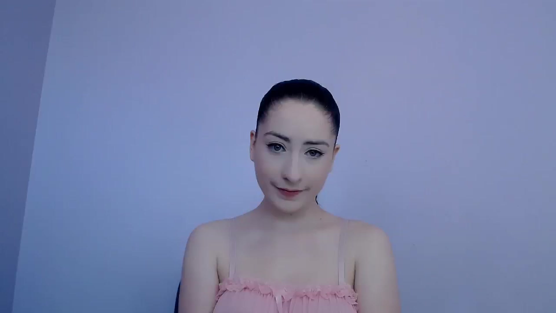 Gallery image thumbnail from xemily_alicex's myfreecams stream on, 11/12/2024, 14:58 image 4 of 20