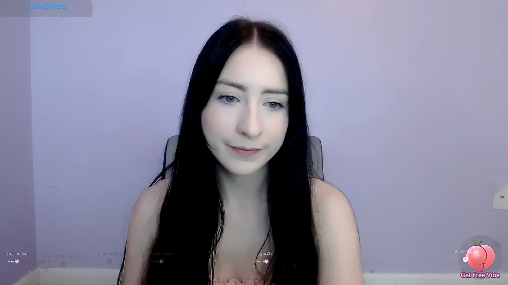 Gallery image thumbnail from xemily_alicex's myfreecams stream on, 11/19/2024, 20:44 image 8 of 20