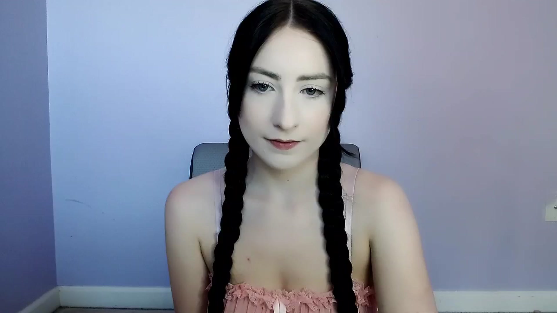 Gallery image thumbnail from xemily_alicex's myfreecams stream on, 12/02/2024, 15:52 image 9 of 20
