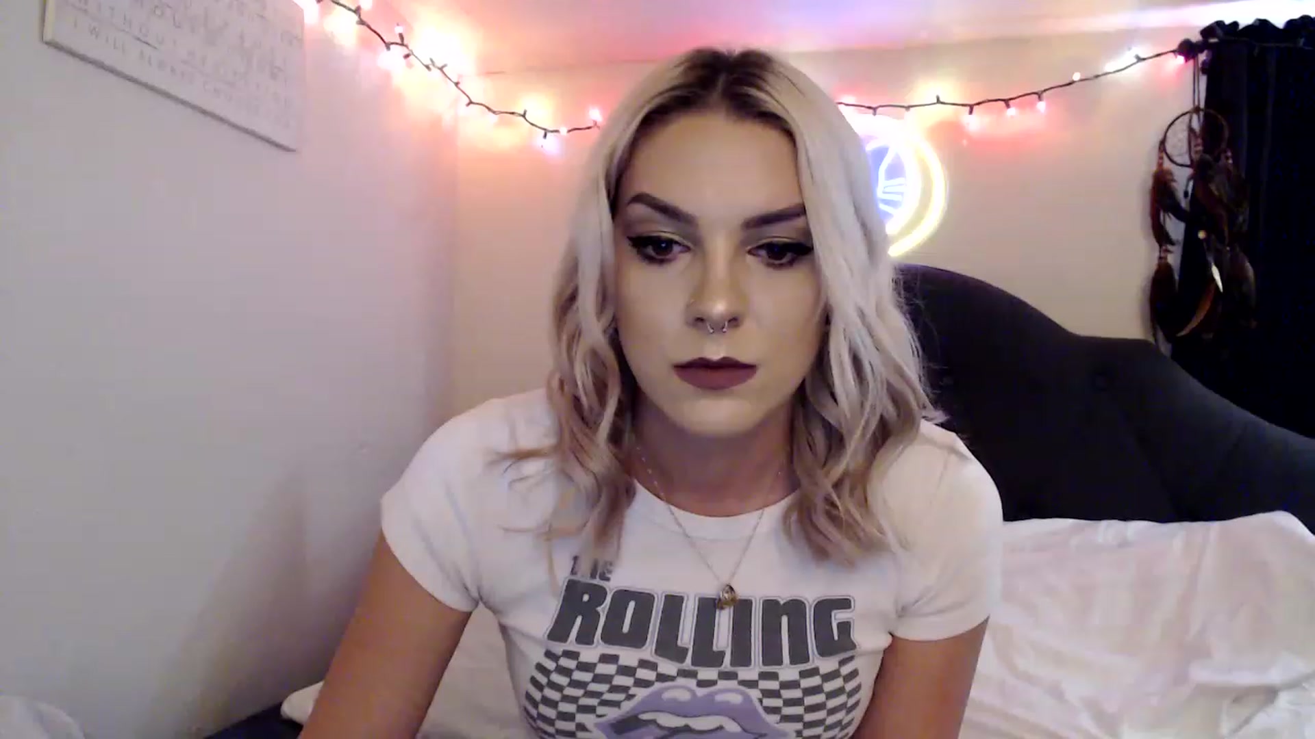 Gallery image thumbnail from xghostgirlx's myfreecams stream on, 06/15/2023, 19:25 image 10 of 20