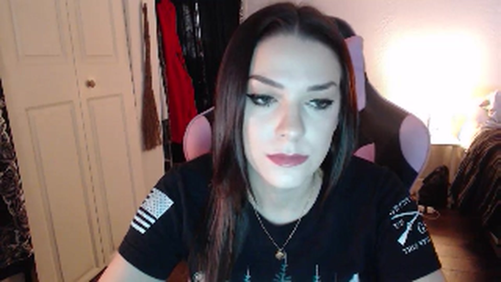 Gallery image thumbnail from xhazelbasilx's myfreecams stream on, 10/29/2024, 21:17 image 14 of 20