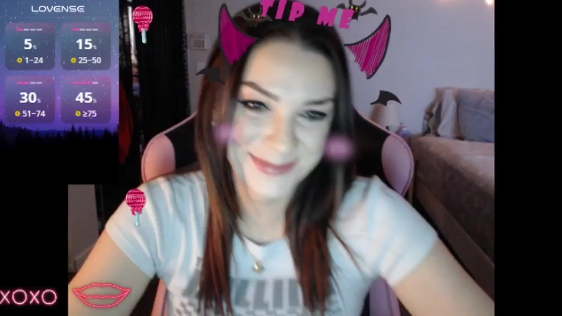Gallery image thumbnail from xhazelbasilx's myfreecams stream on, 11/03/2024, 19:20 image 10 of 20