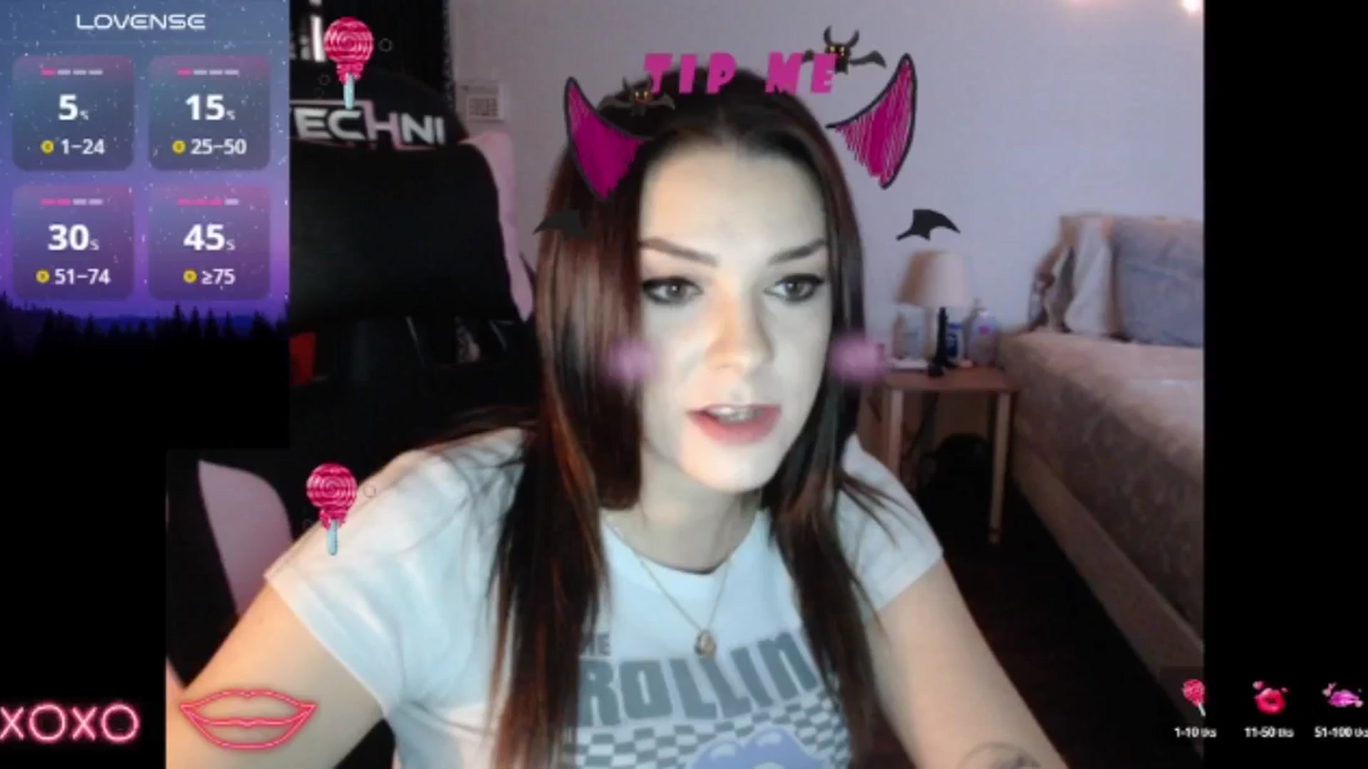 Gallery image thumbnail from xhazelbasilx's myfreecams stream on, 11/03/2024, 19:20 image 7 of 20