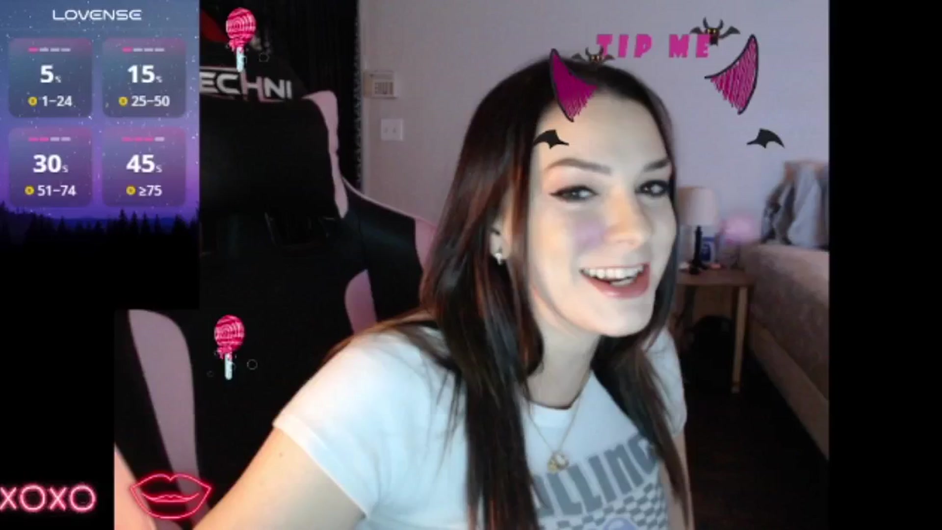 Gallery image thumbnail from xhazelbasilx's myfreecams stream on, 11/03/2024, 20:02 image 20 of 20