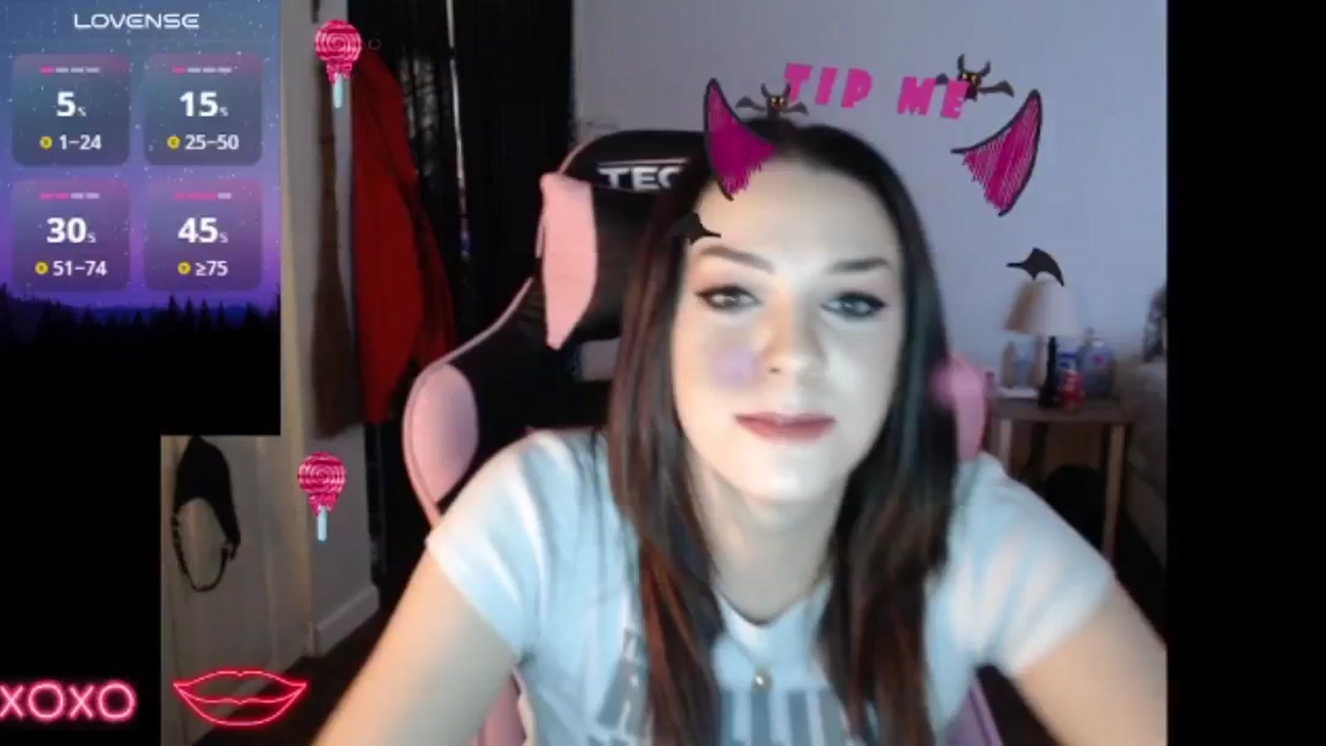 Gallery image thumbnail from xhazelbasilx's myfreecams stream on, 11/03/2024, 22:08 image 6 of 20