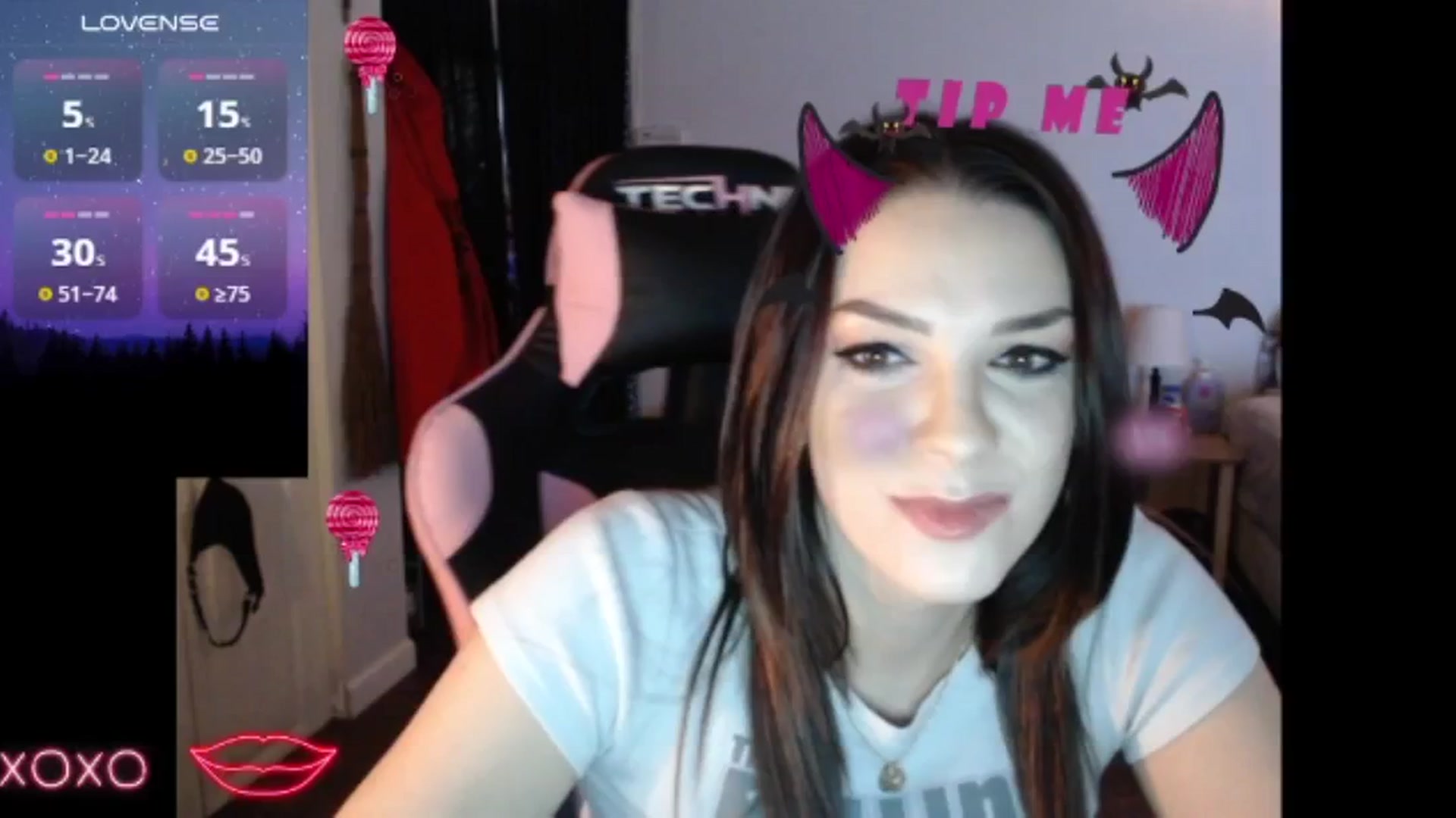 Gallery image thumbnail from xhazelbasilx's myfreecams stream on, 11/03/2024, 22:08 image 8 of 20
