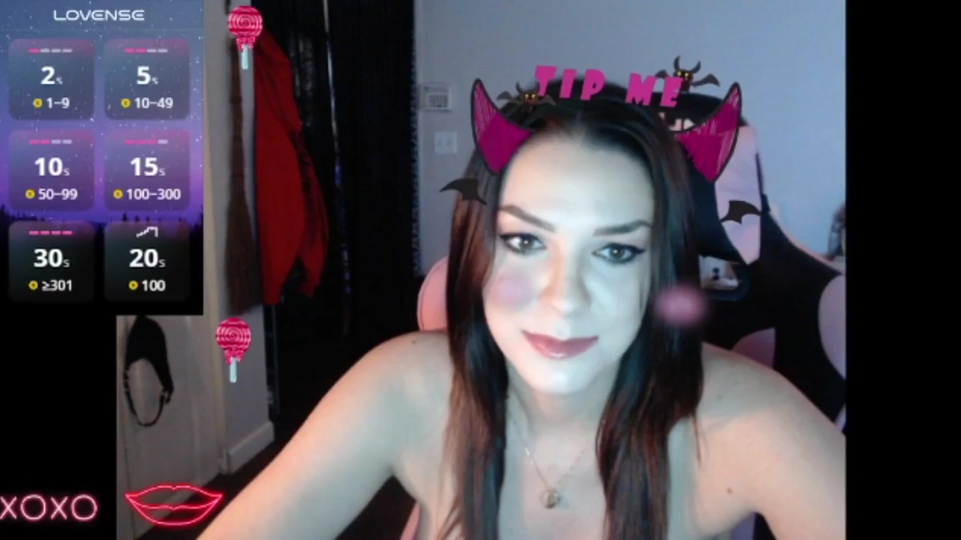 Gallery image thumbnail from xhazelbasilx's myfreecams stream on, 11/03/2024, 22:08 image 18 of 20