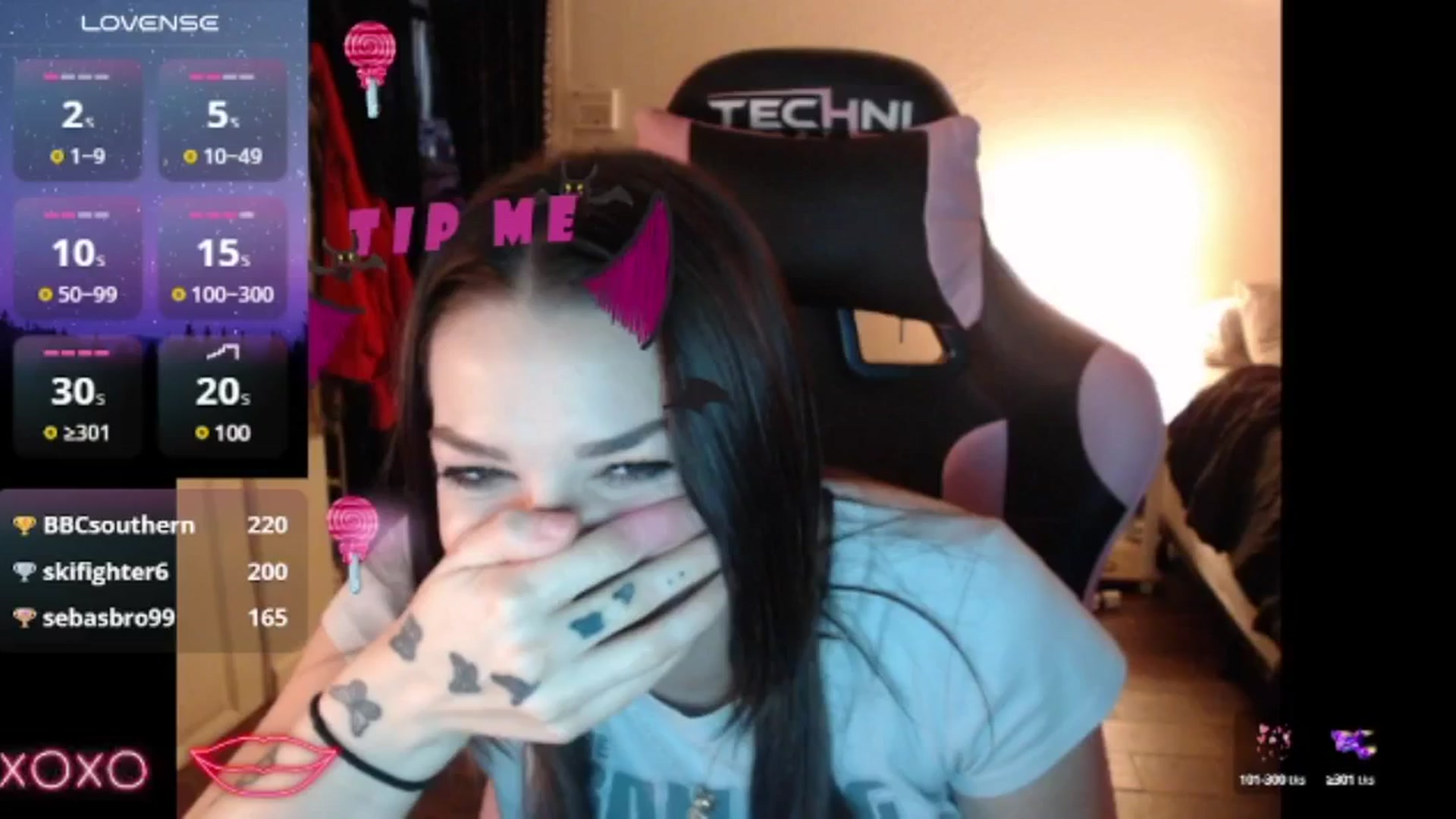 Gallery image thumbnail from xhazelbasilx's myfreecams stream on, 11/07/2024, 21:31 image 1 of 20