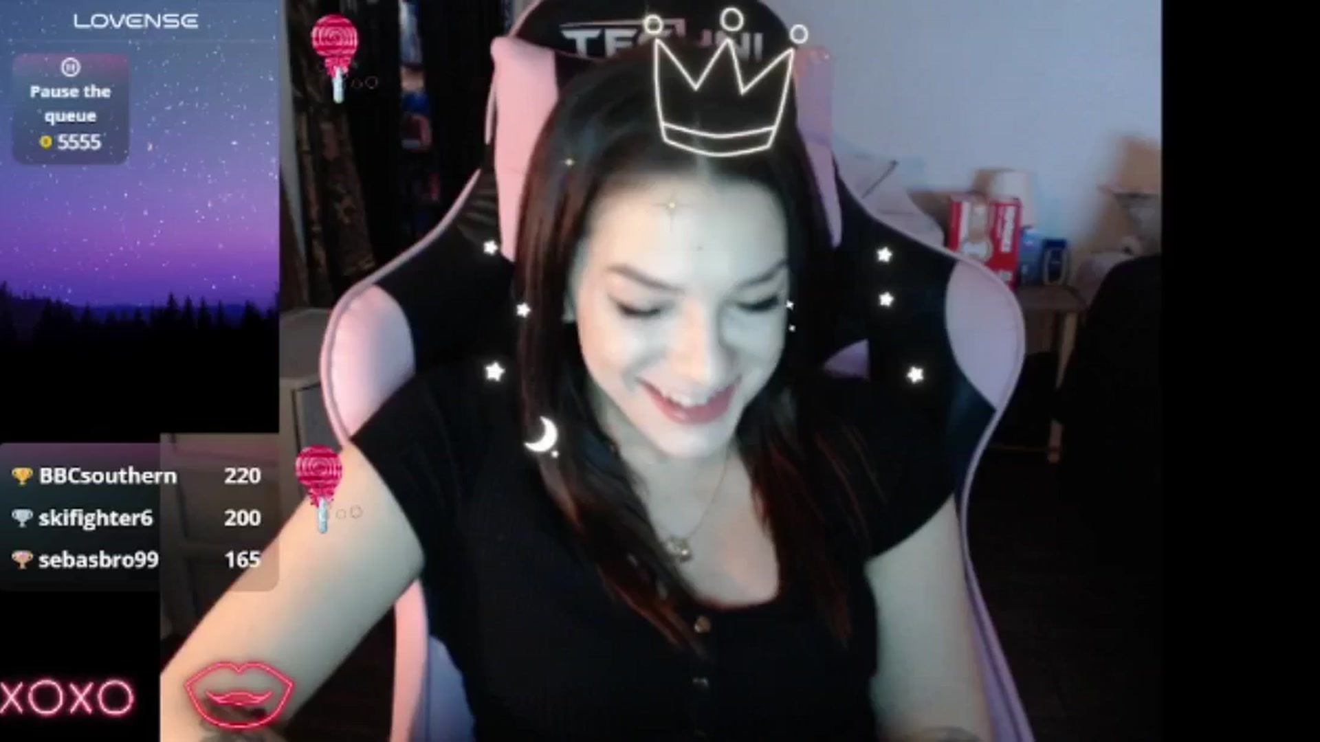 Gallery image thumbnail from xhazelbasilx's myfreecams stream on, 11/10/2024, 21:43 image 13 of 20