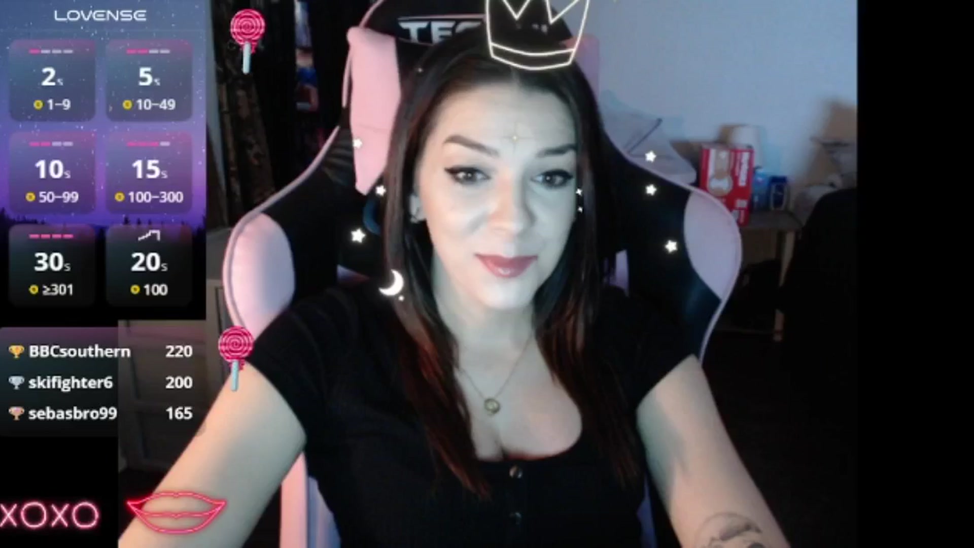 Gallery image thumbnail from xhazelbasilx's myfreecams stream on, 11/10/2024, 21:43 image 10 of 20