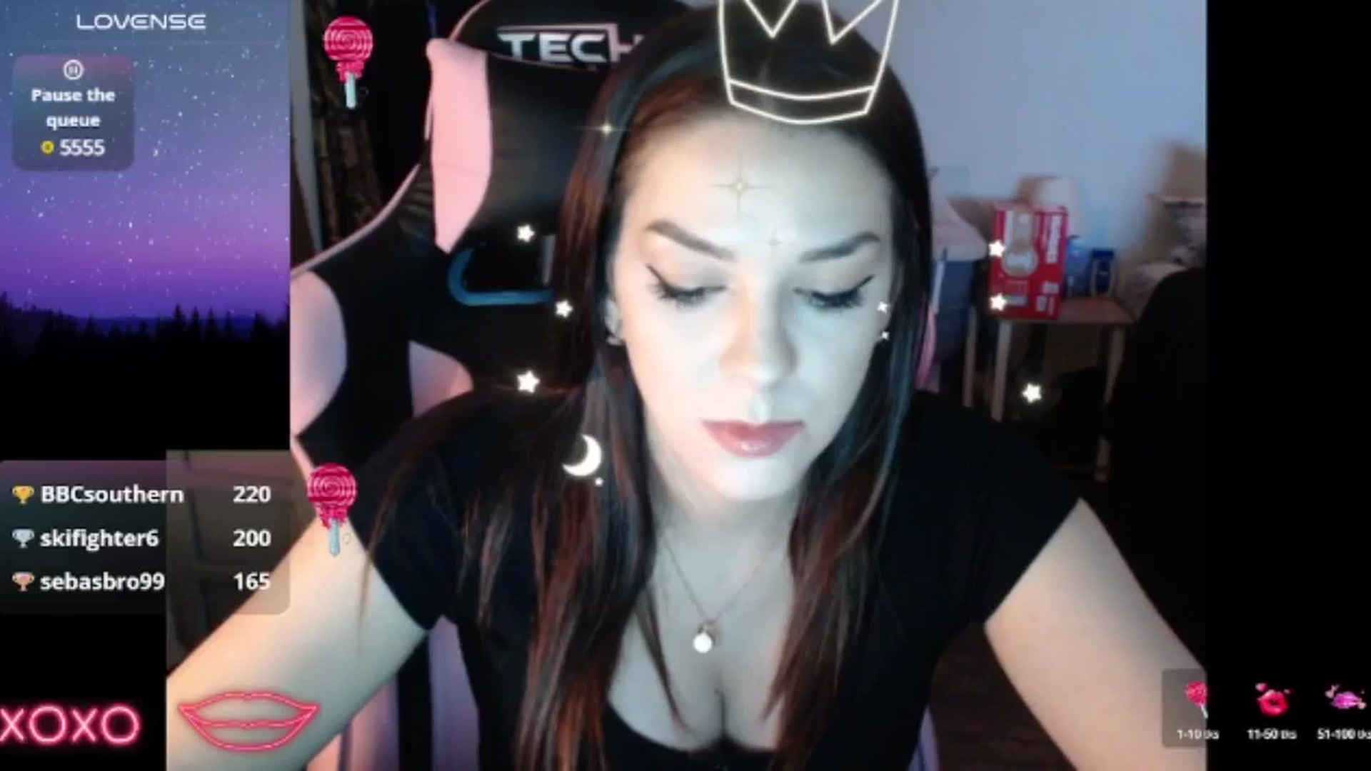 Gallery image thumbnail from xhazelbasilx's myfreecams stream on, 11/10/2024, 22:25 image 2 of 20