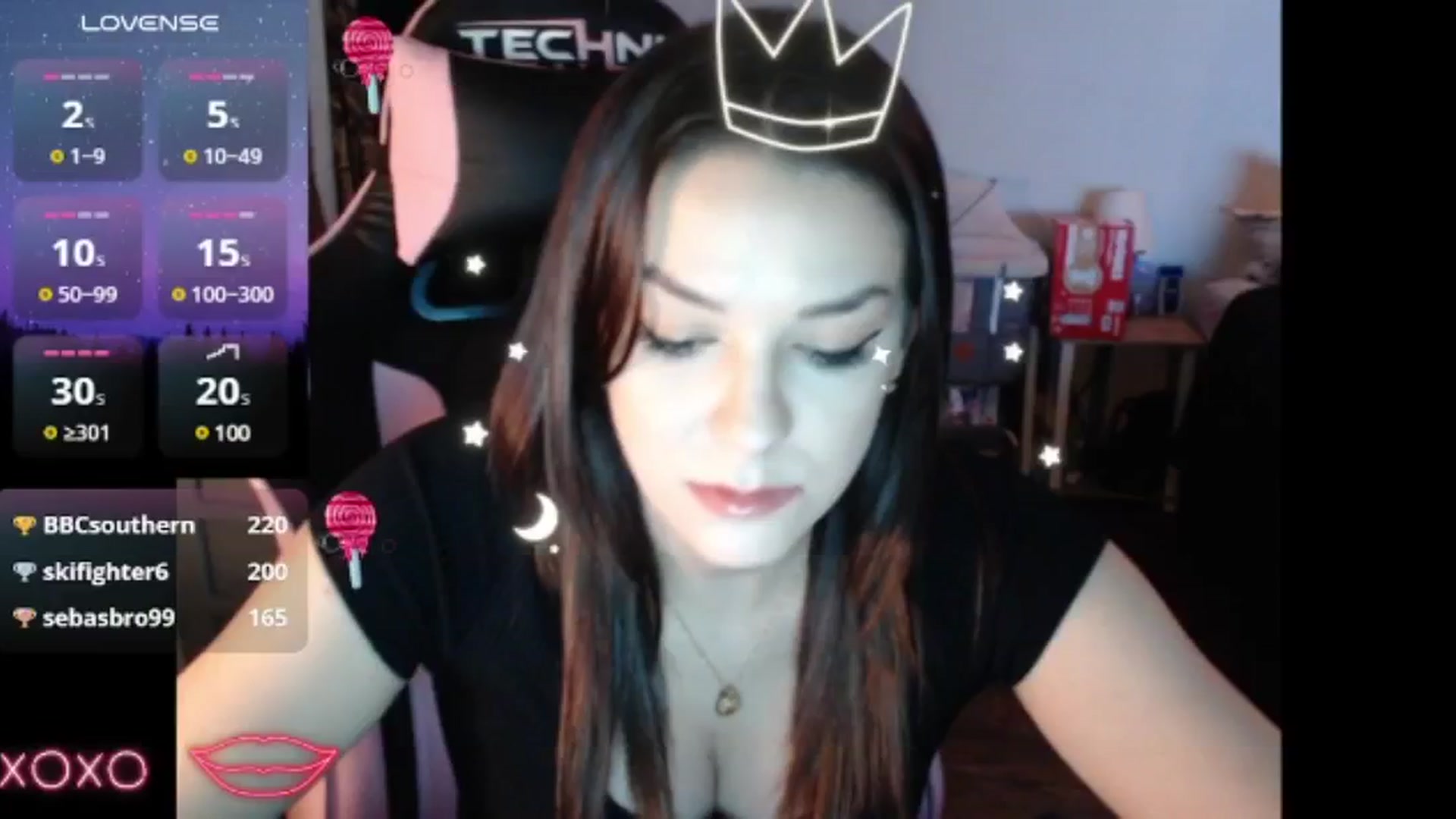 Gallery image thumbnail from xhazelbasilx's myfreecams stream on, 11/10/2024, 22:25 image 19 of 20