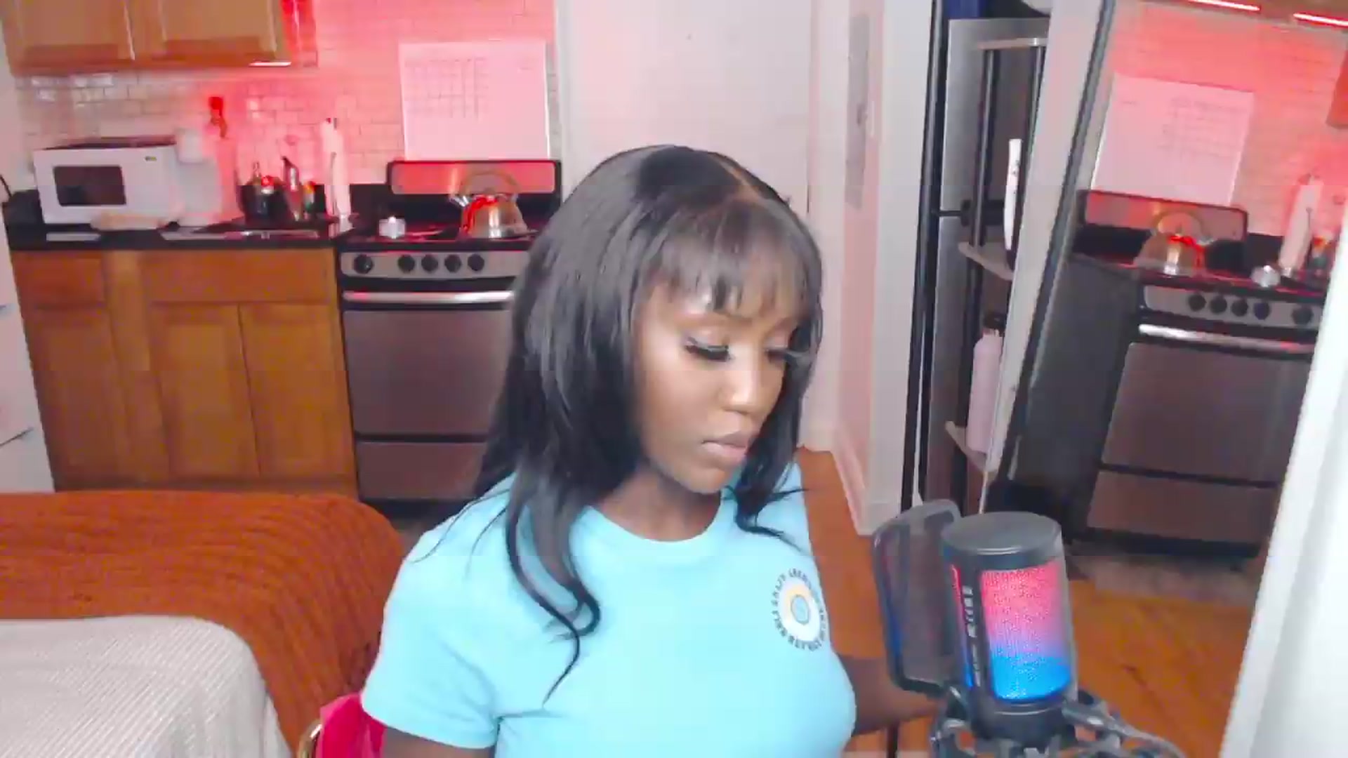 Gallery image thumbnail from xia_wrld's myfreecams stream on, 08/19/2026, 04:22 image 3 of 20