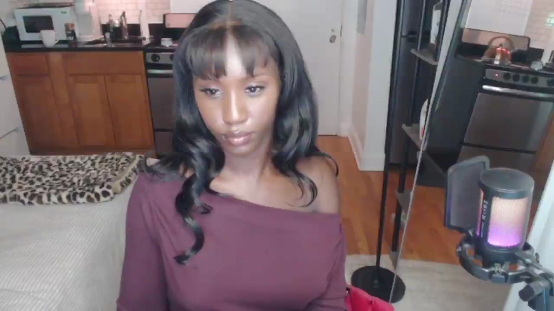 Gallery image thumbnail from xia_wrld's myfreecams stream on, 08/25/2026, 24:47 image 18 of 20