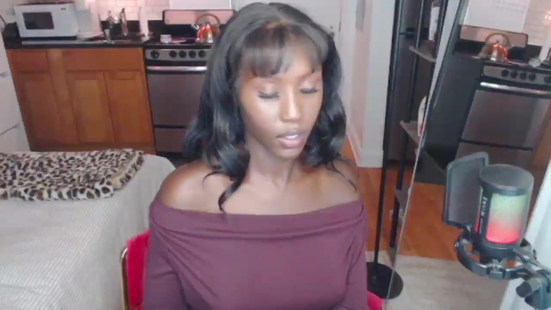 Gallery image thumbnail from xia_wrld's myfreecams stream on, 08/25/2026, 24:47 image 2 of 20