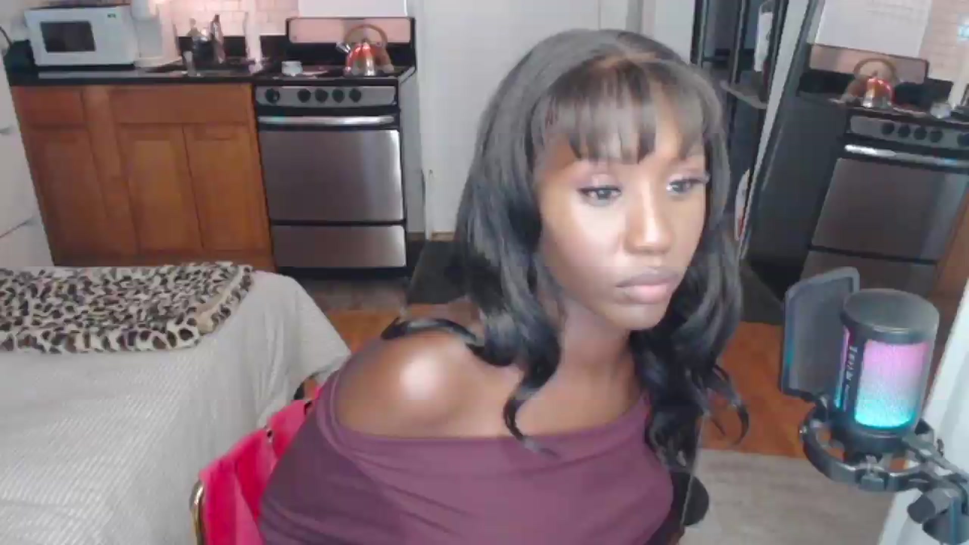 Gallery image thumbnail from xia_wrld's myfreecams stream on, 08/25/2026, 24:47 image 11 of 20