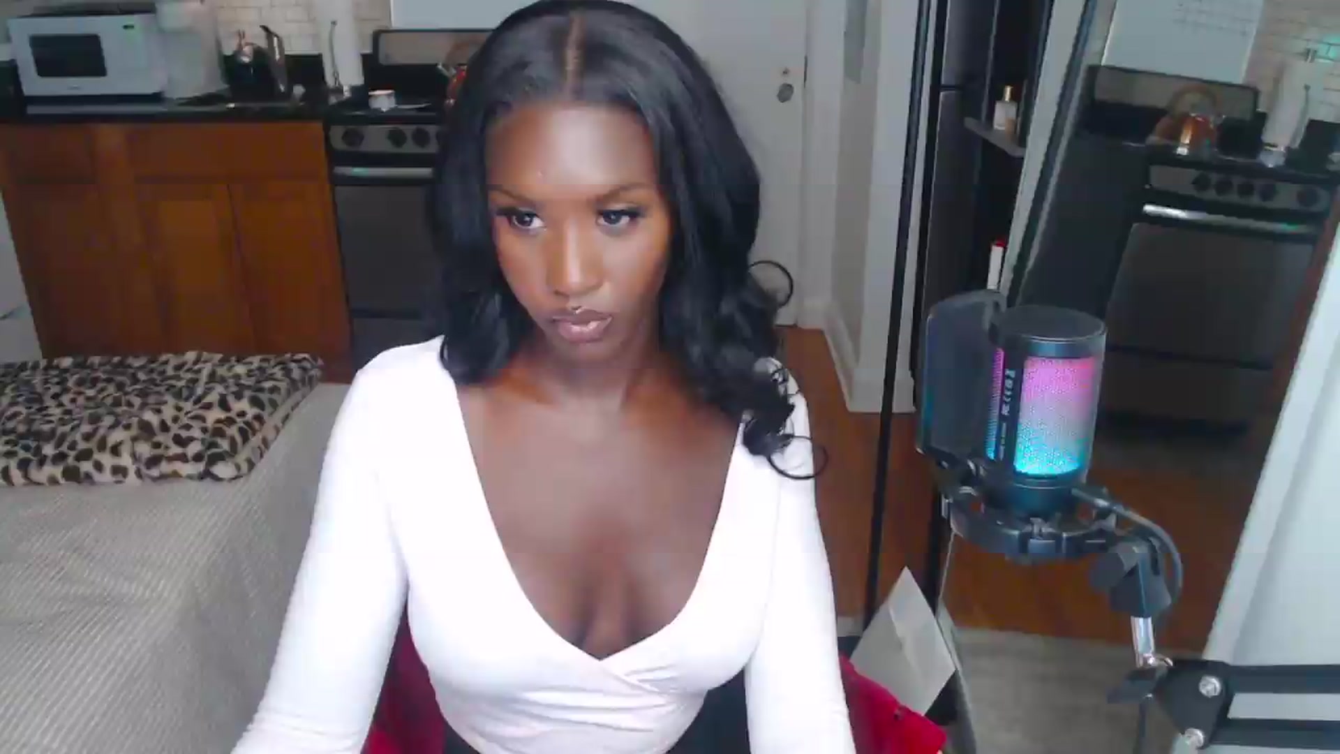 Gallery image thumbnail from xia_wrld's myfreecams stream on, 08/30/2026, 08:22 image 11 of 20