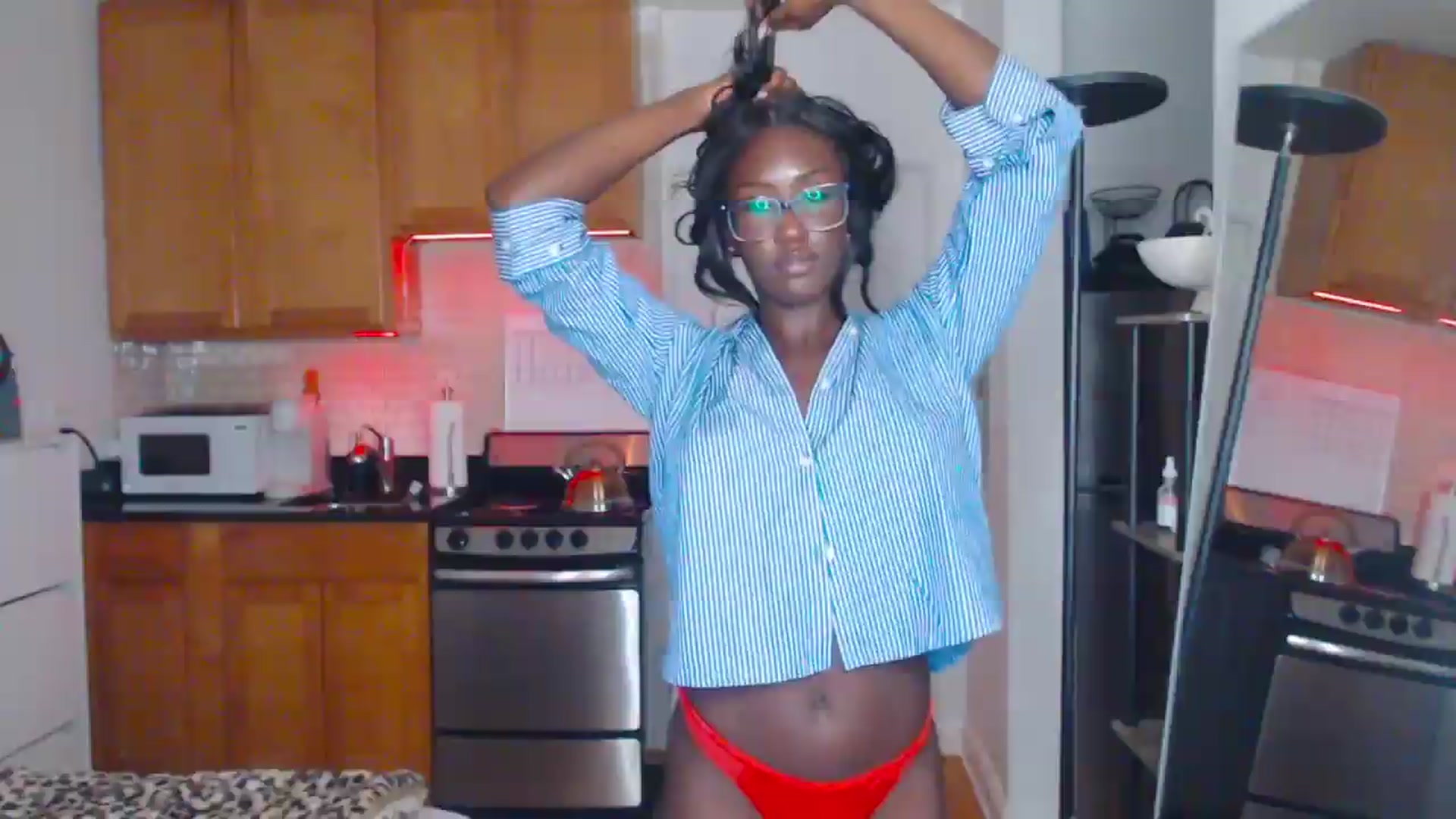 Gallery image thumbnail from xia_wrld's myfreecams stream on, 09/03/2026, 08:17 image 17 of 20