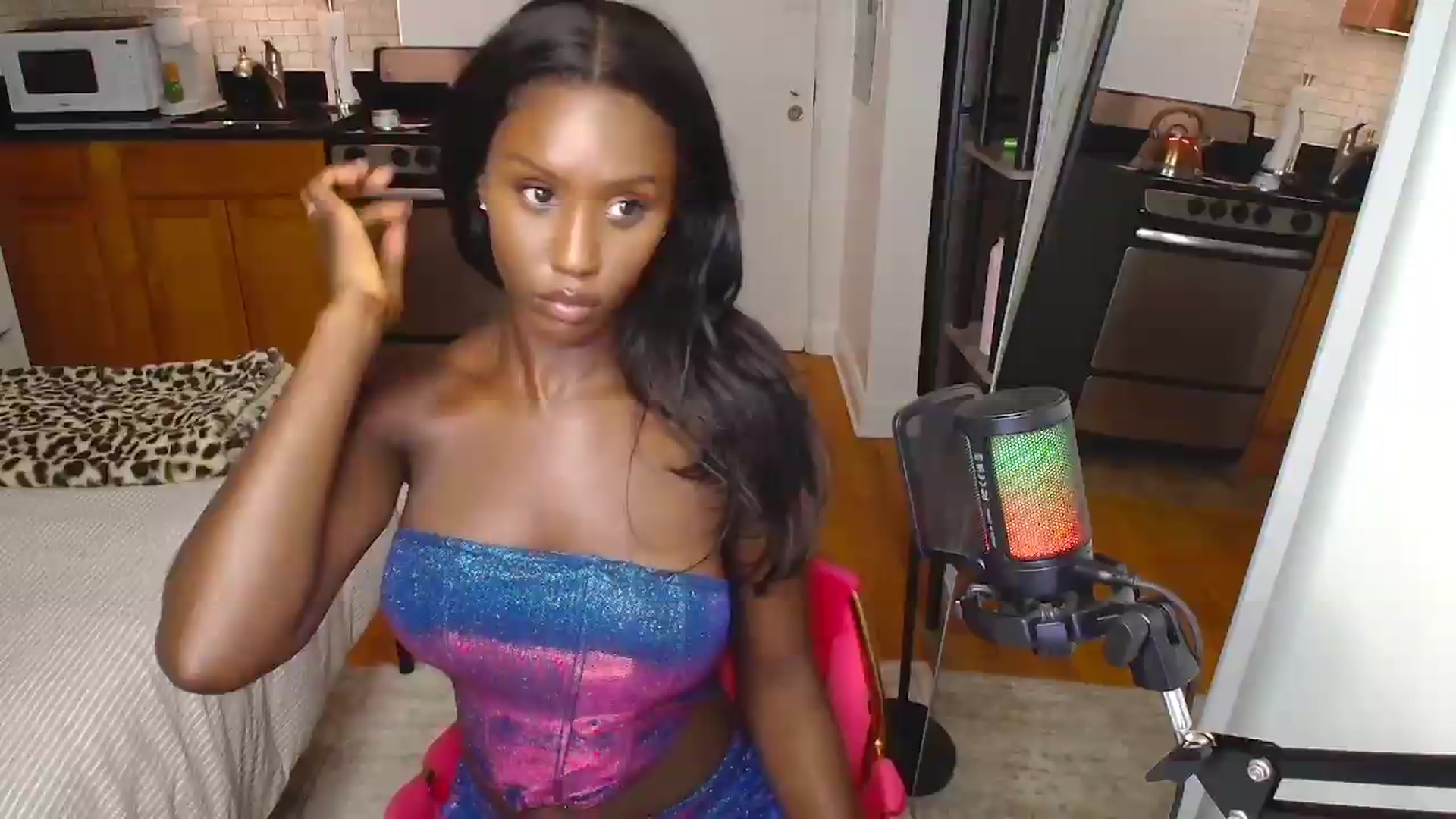 Gallery image thumbnail from xia_wrld's myfreecams stream on, 09/12/2026, 05:26 image 15 of 20
