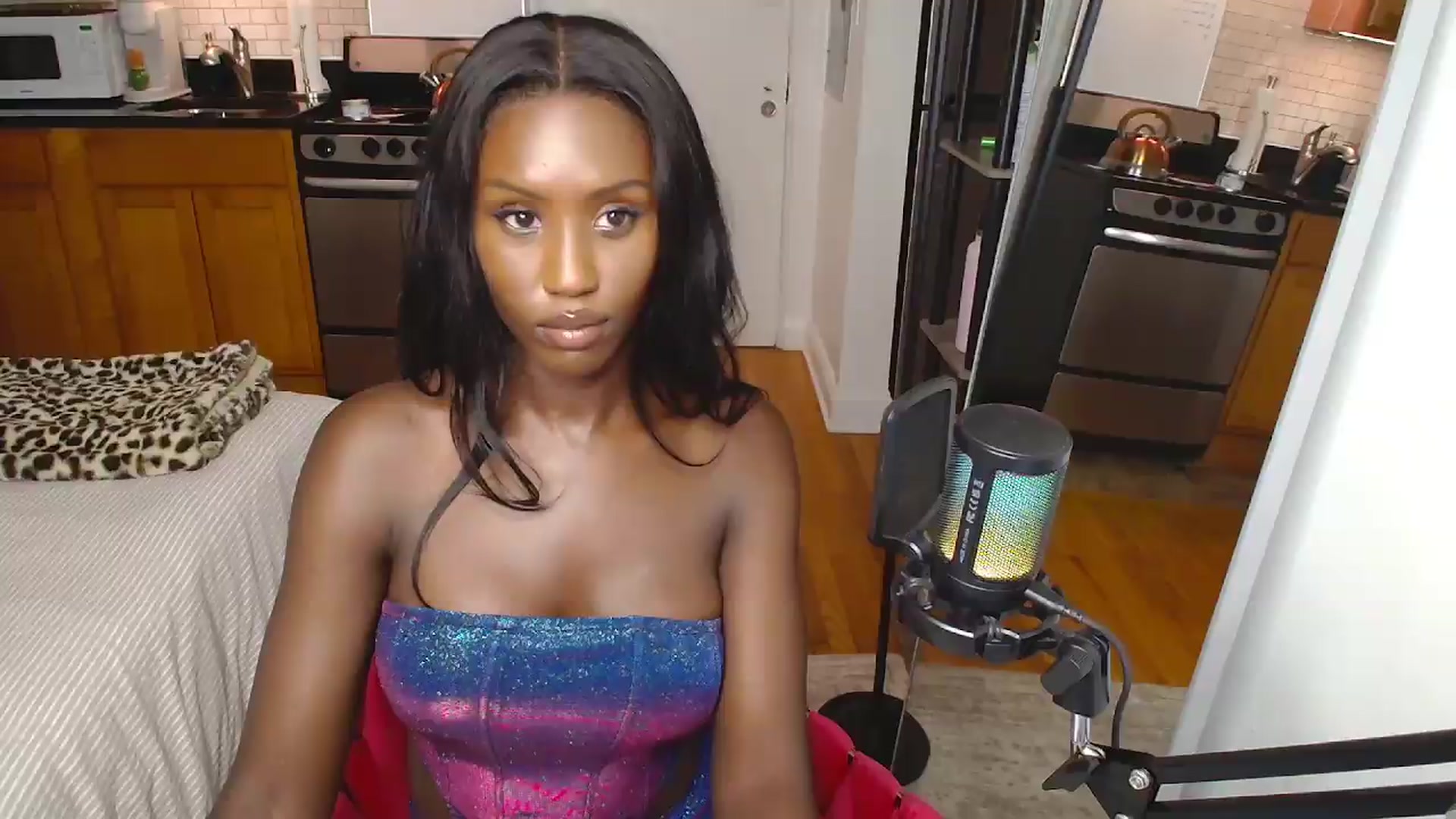 Gallery image thumbnail from xia_wrld's myfreecams stream on, 09/12/2026, 05:26 image 9 of 20