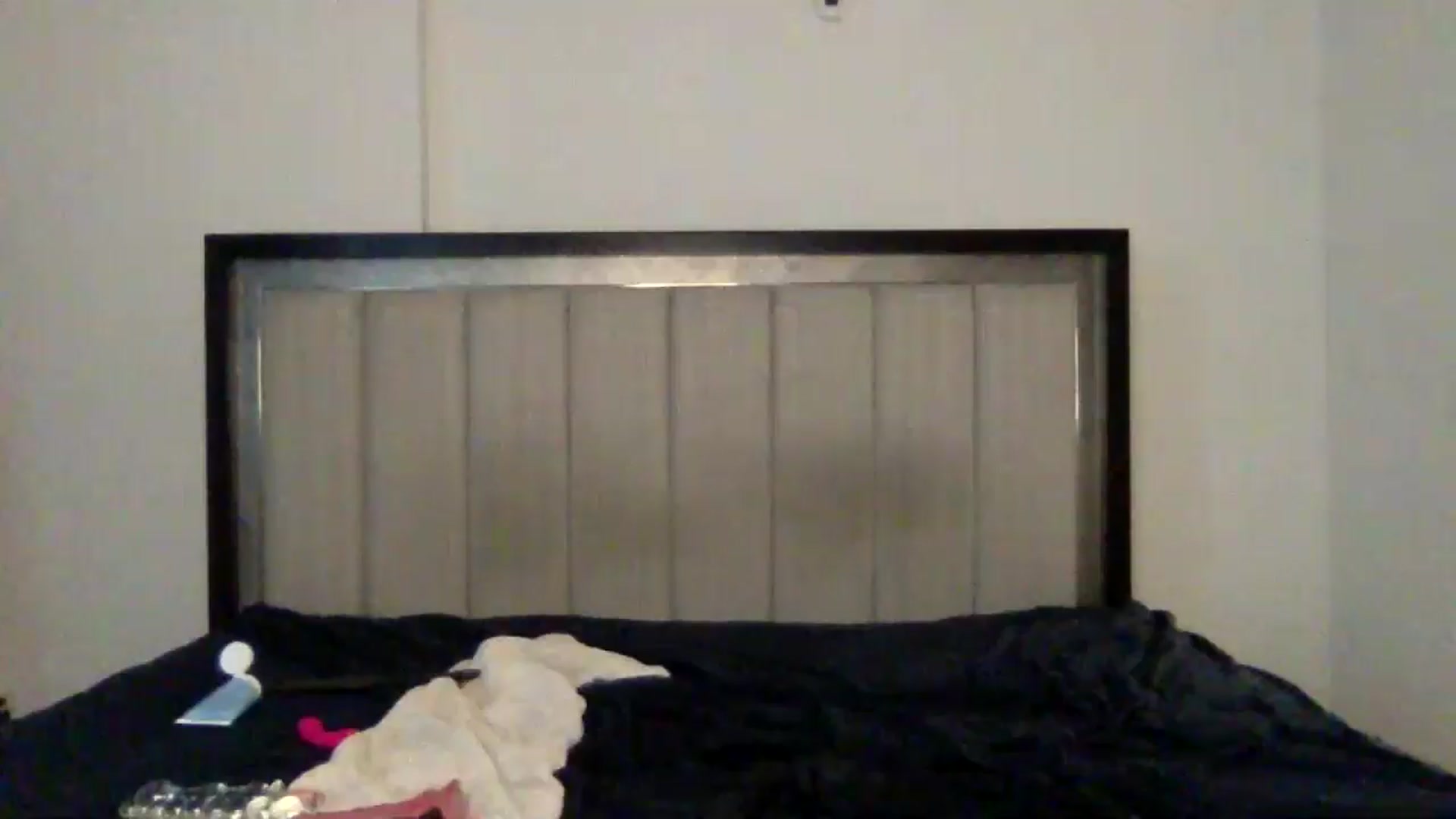 Gallery image thumbnail from xkaterina's myfreecams stream on, 06/16/2024, 18:29 image 10 of 20