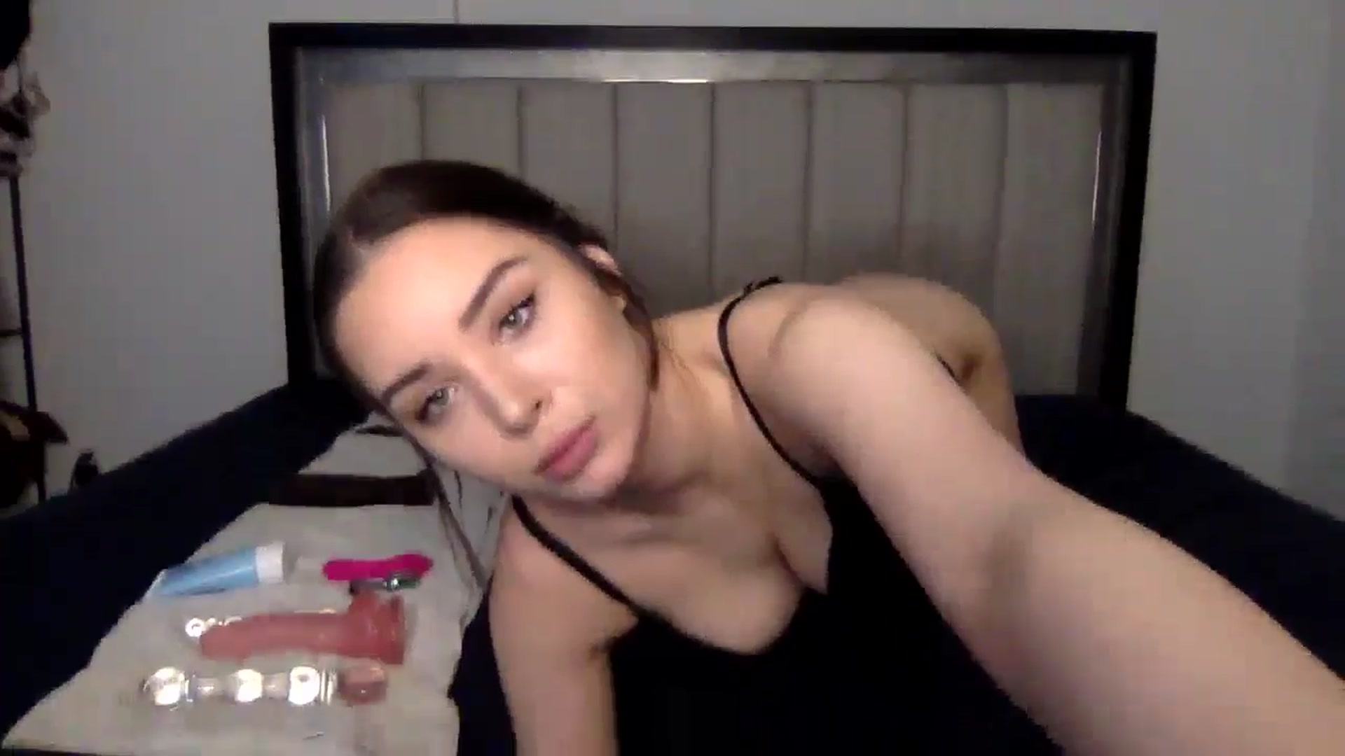Gallery image thumbnail from xkaterina's myfreecams stream on, 06/26/2024, 18:22 image 12 of 20