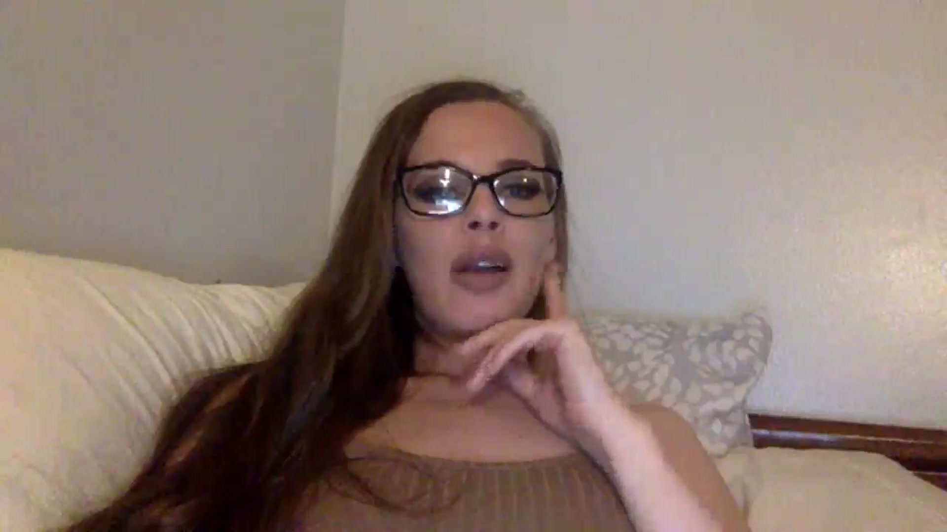 Gallery image thumbnail from xoJillJanson's myfreecams stream on, 04/05/2025, 08:32 image 5 of 20