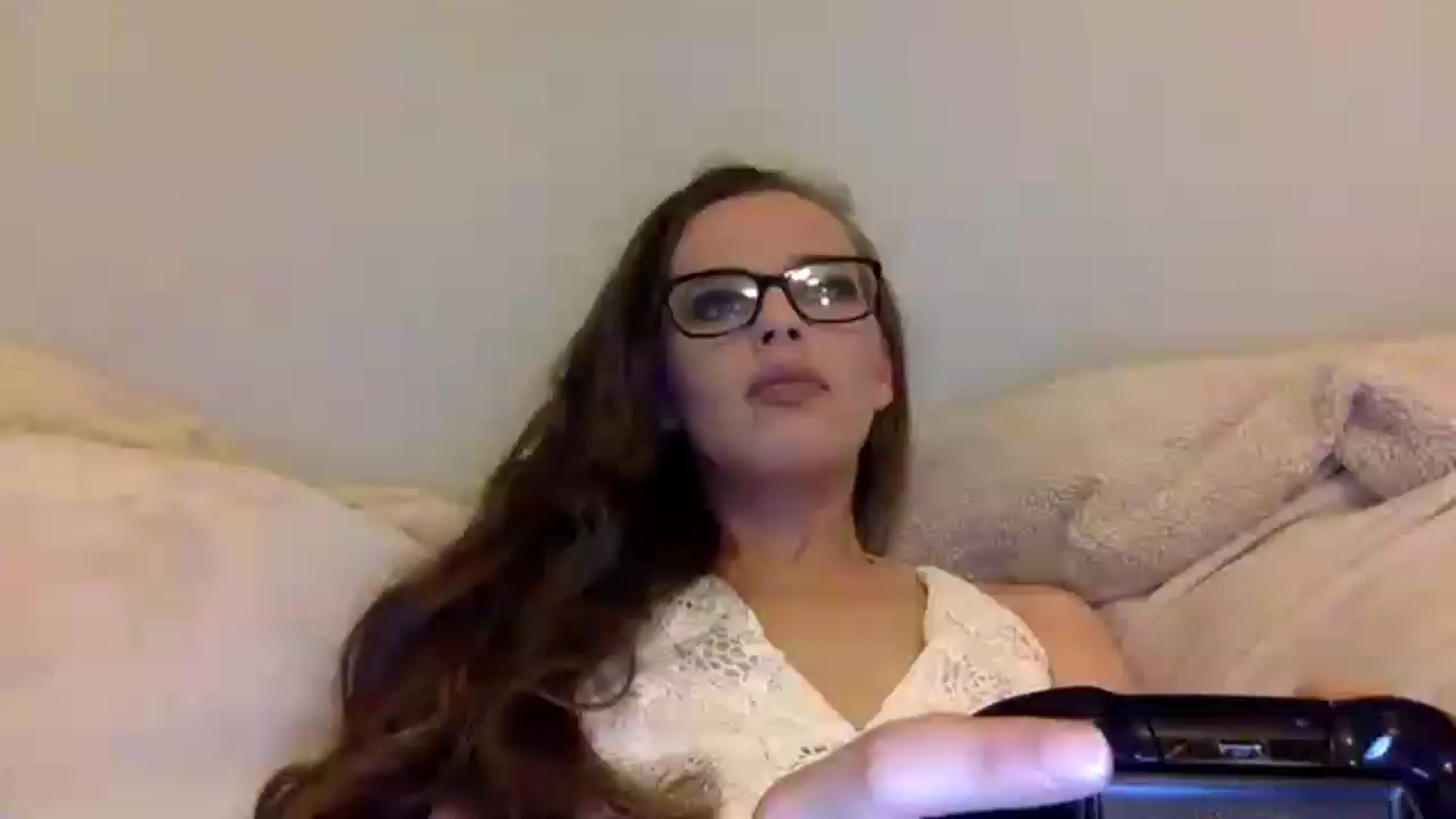 Gallery image thumbnail from xoJillJanson's myfreecams stream on, 04/22/2025, 03:54 image 15 of 20