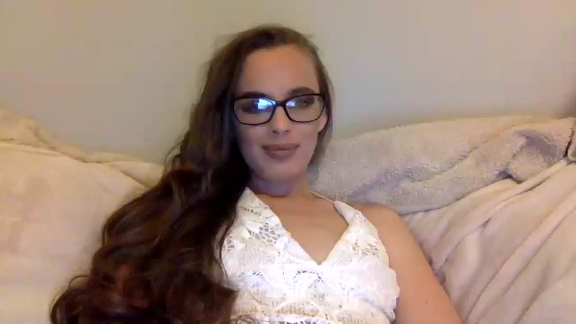 Gallery image thumbnail from xoJillJanson's myfreecams stream on, 04/22/2025, 03:54 image 19 of 20