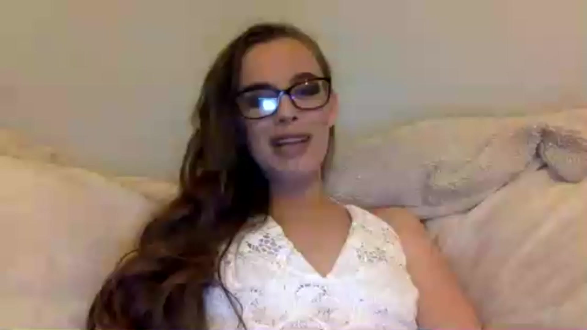 Gallery image thumbnail from xoJillJanson's myfreecams stream on, 04/22/2025, 03:54 image 5 of 20