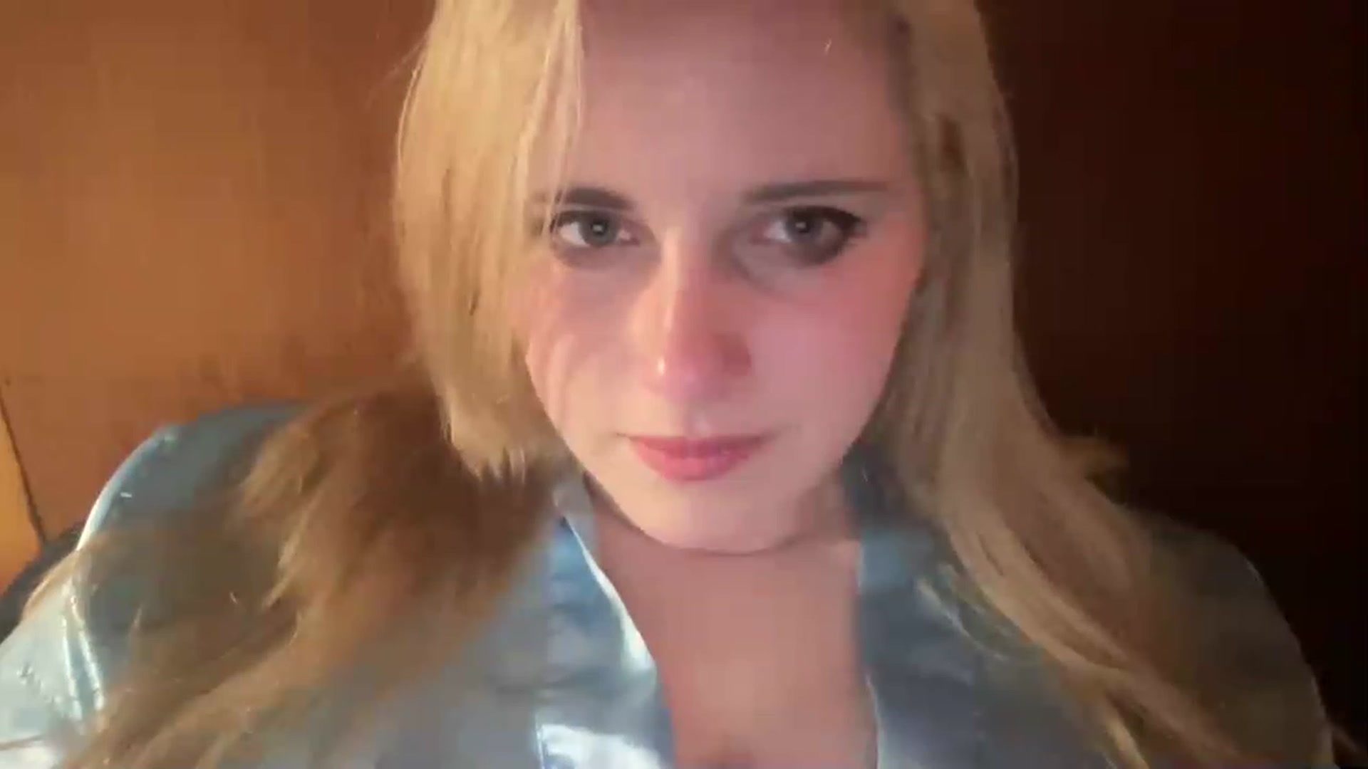 Gallery image thumbnail from xomargot's myfreecams stream on, 03/28/2023, 08:48 image 16 of 20