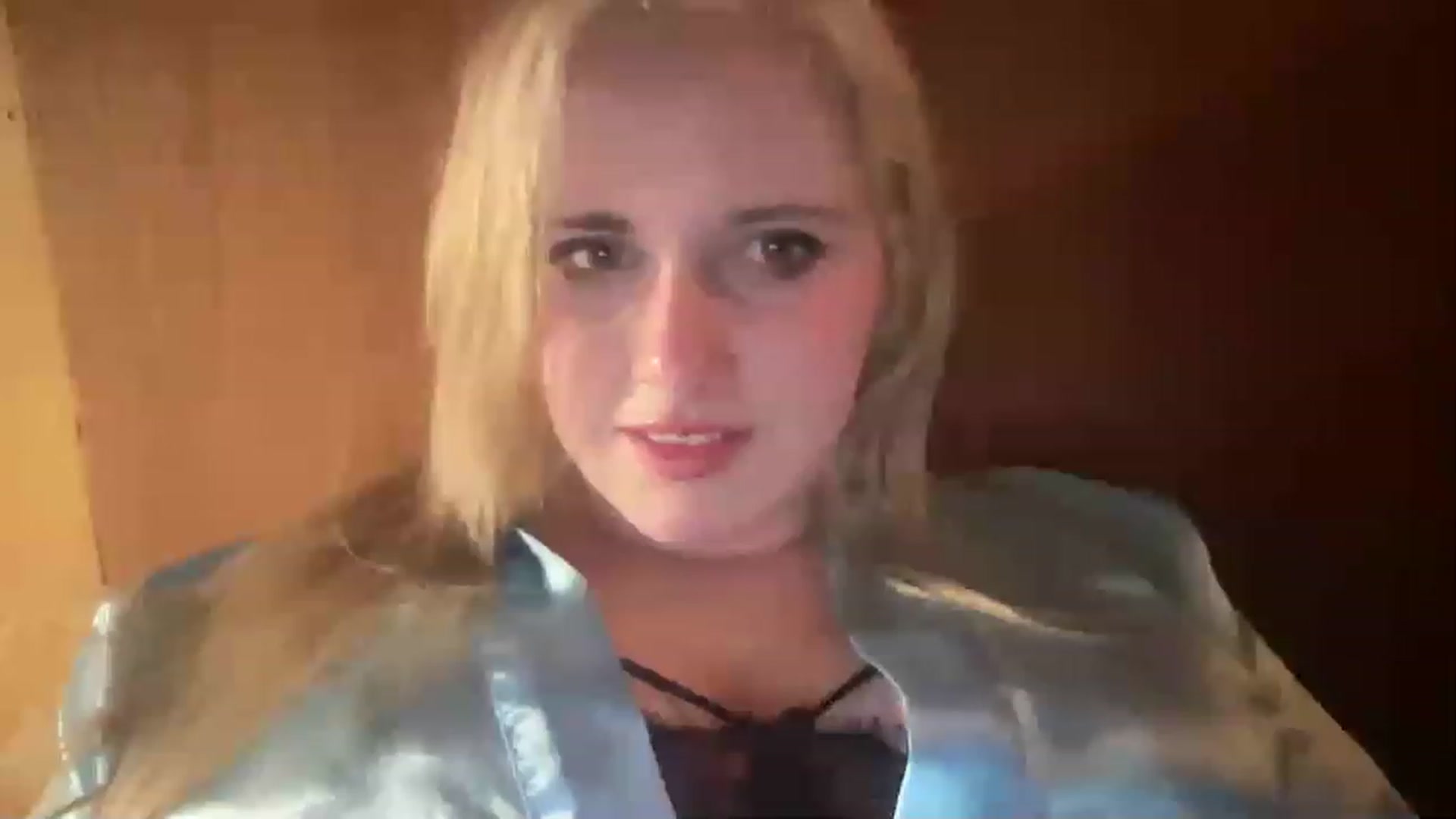 Gallery image thumbnail from xomargot's myfreecams stream on, 03/28/2023, 09:13 image 19 of 20