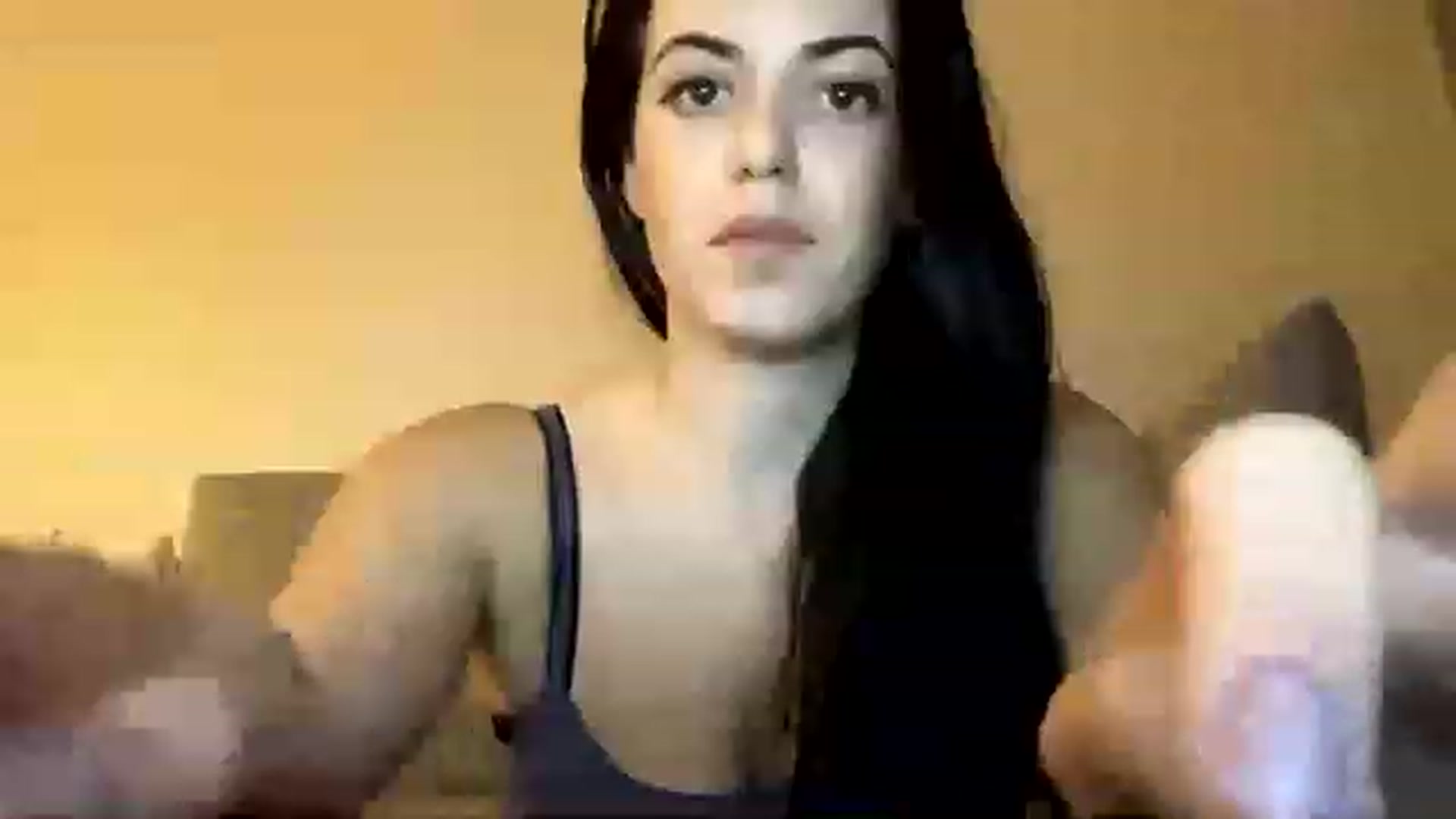 Gallery image thumbnail from xoxEmilyxoxx's myfreecams stream on, 11/16/2022, 01:08 image 18 of 20