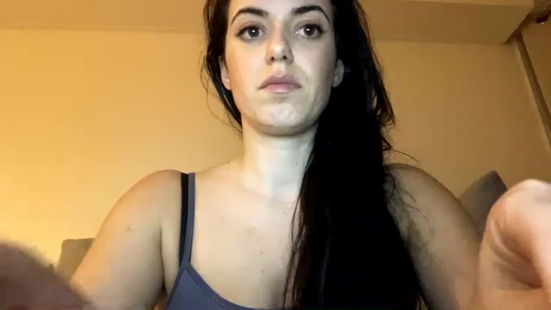 Gallery image thumbnail from xoxEmilyxoxx's myfreecams stream on, 11/16/2022, 01:51 image 16 of 20