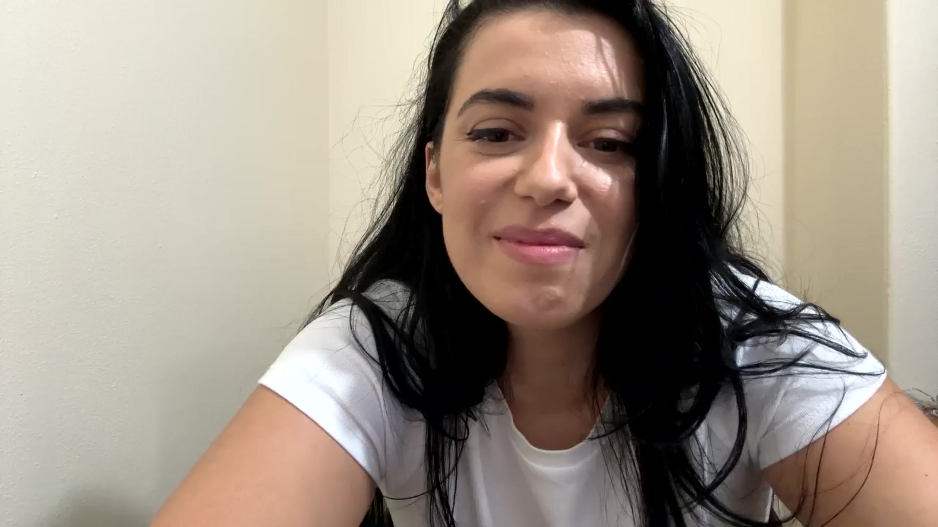 Gallery image thumbnail from xoxEmilyxoxx's myfreecams stream on, 09/30/2024, 17:22 image 19 of 20