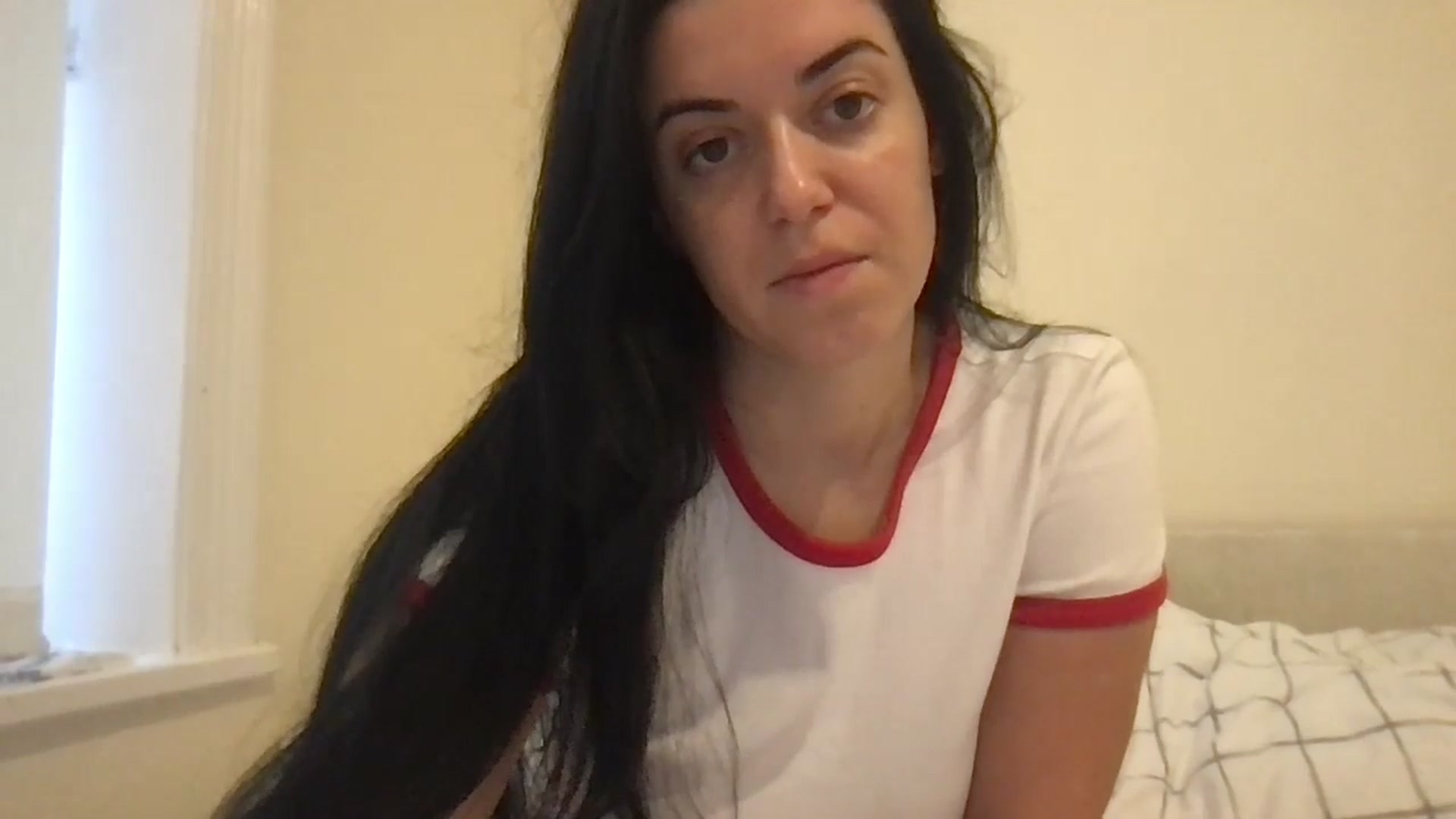 Gallery image thumbnail from xoxEmilyxoxx's myfreecams stream on, 11/01/2024, 16:22 image 14 of 20